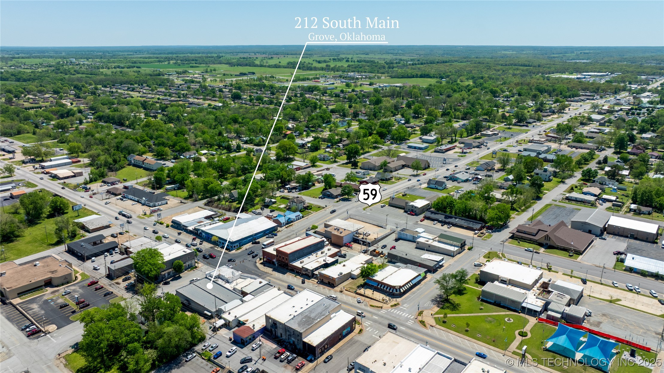 212 S Main Street Property Photo 9