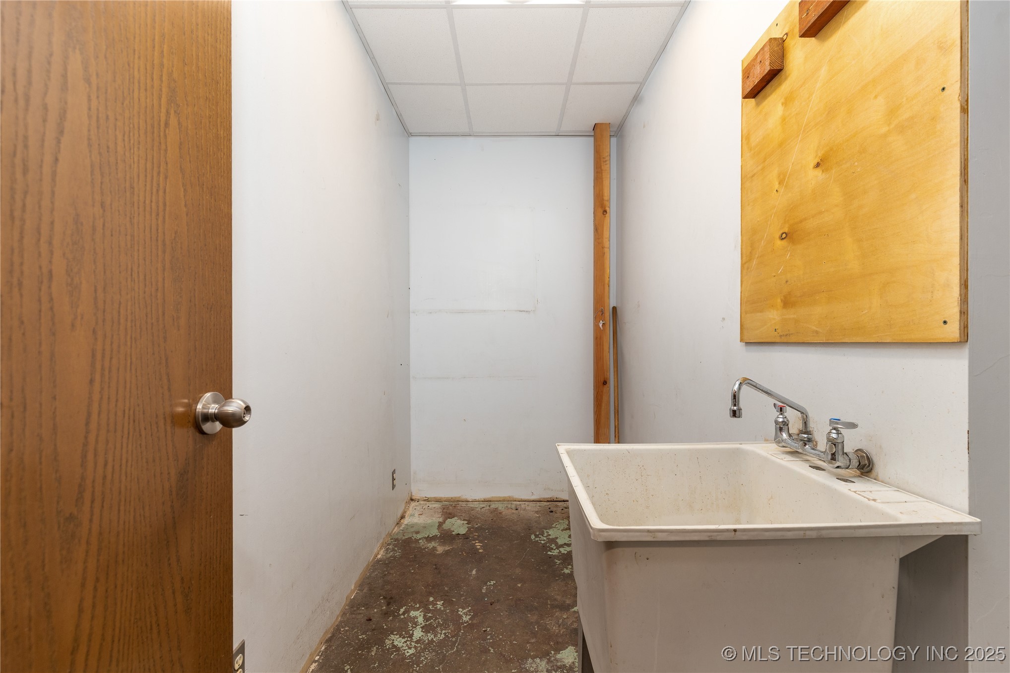 212 S Main Street Property Photo 52