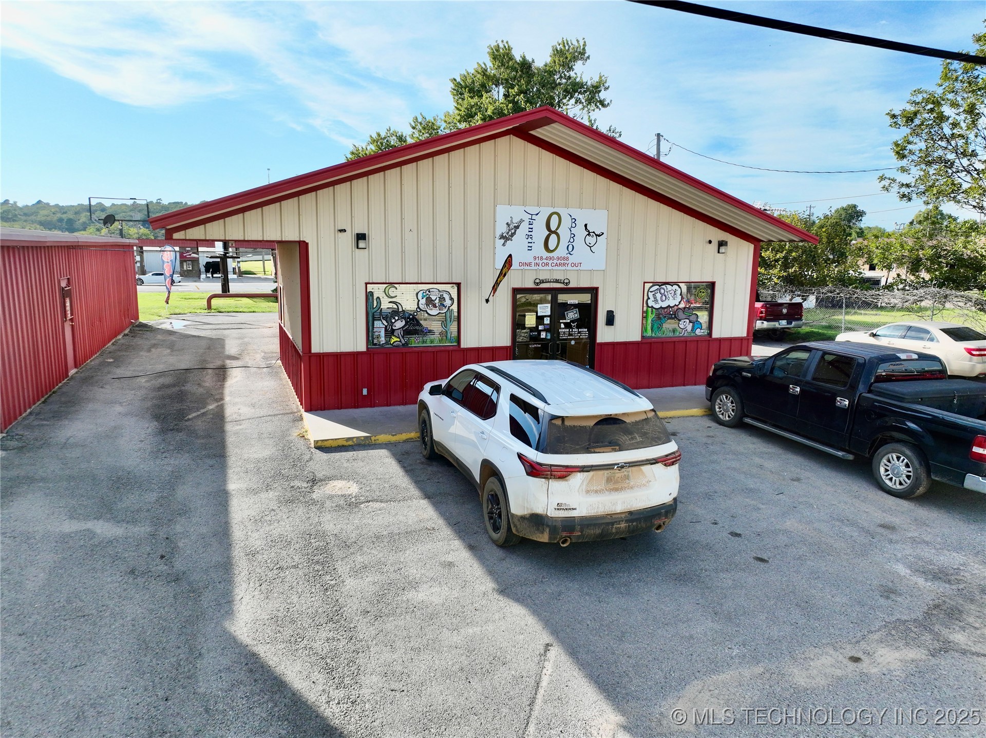 313 N Front Street Property Photo 4