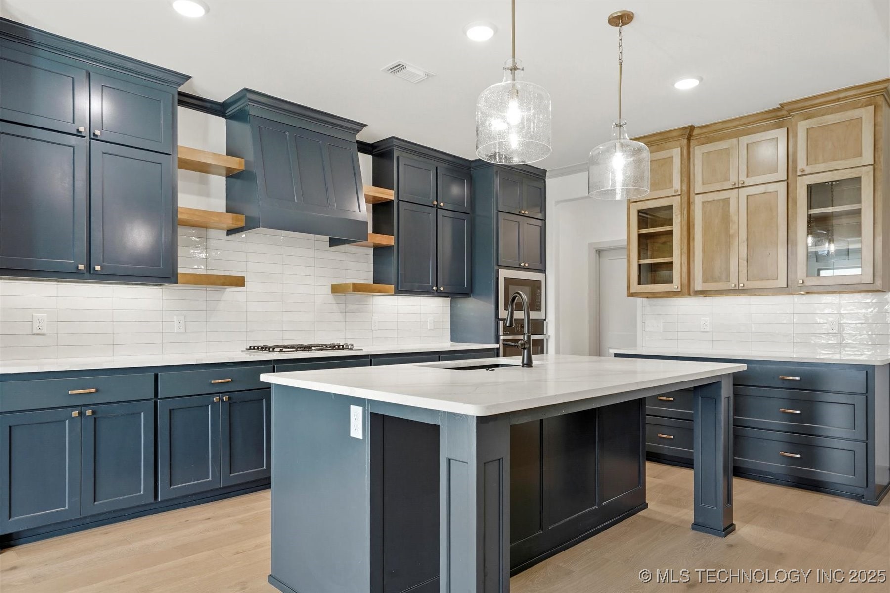 7109 E Queens Street Property Photo 10