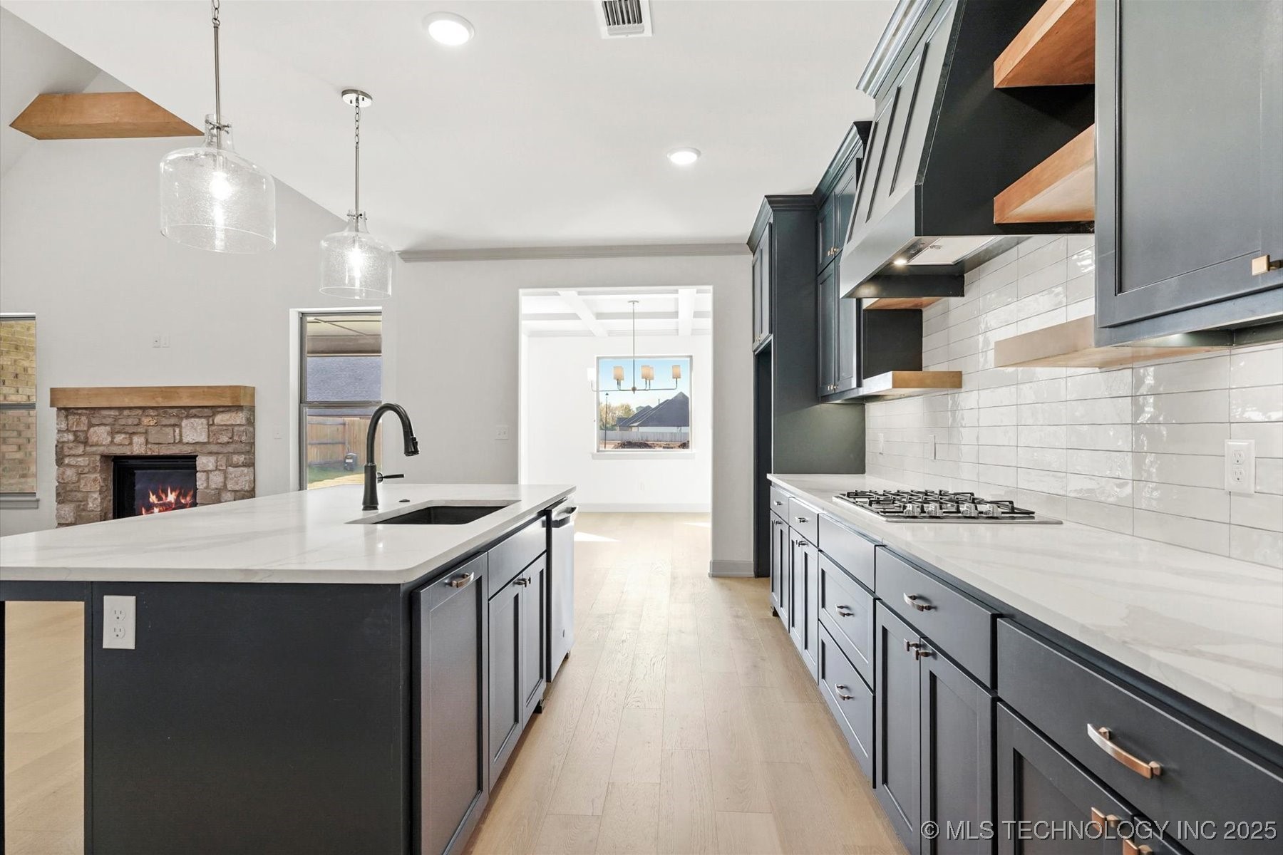 7109 E Queens Street Property Photo 13