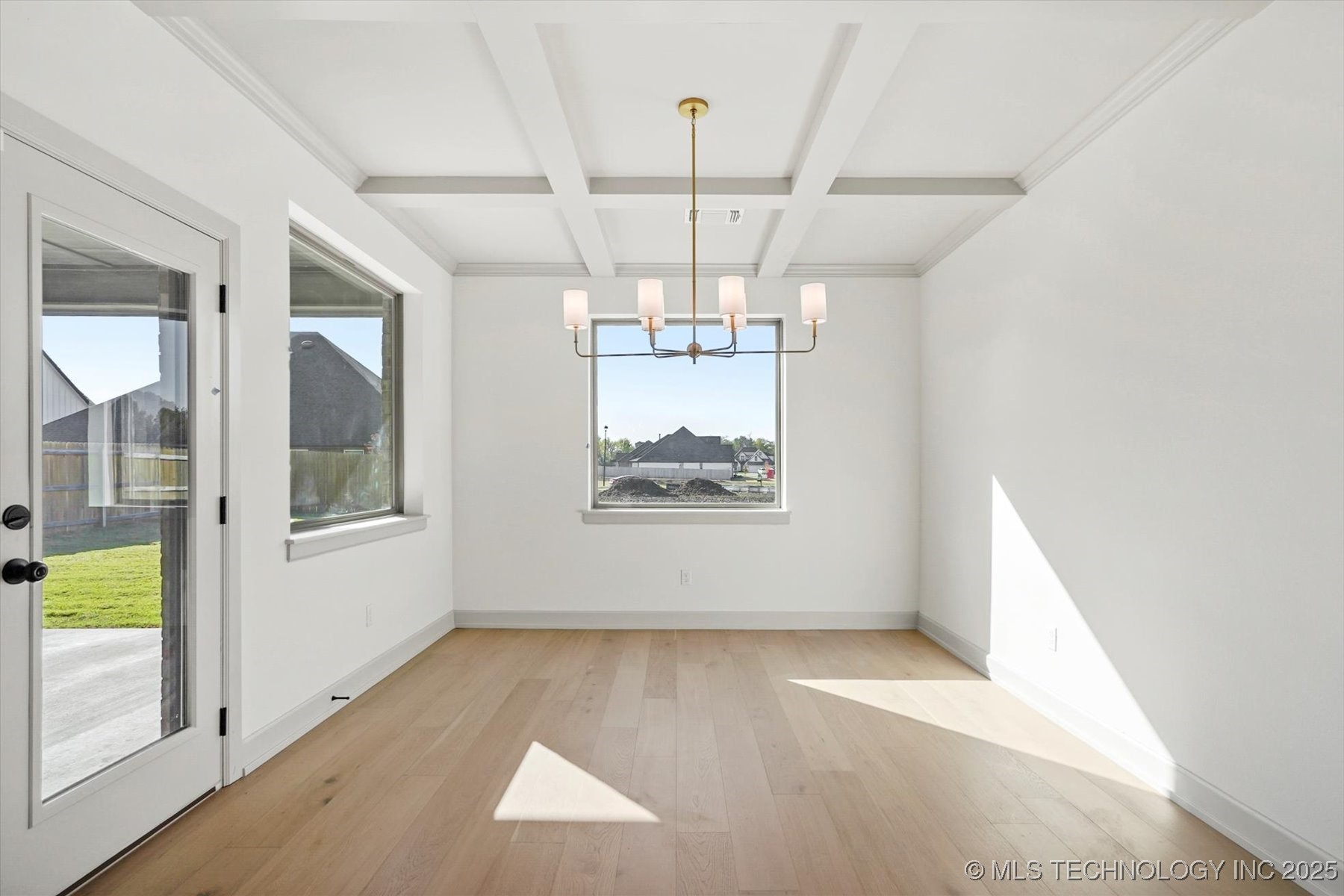 7109 E Queens Street Property Photo 14