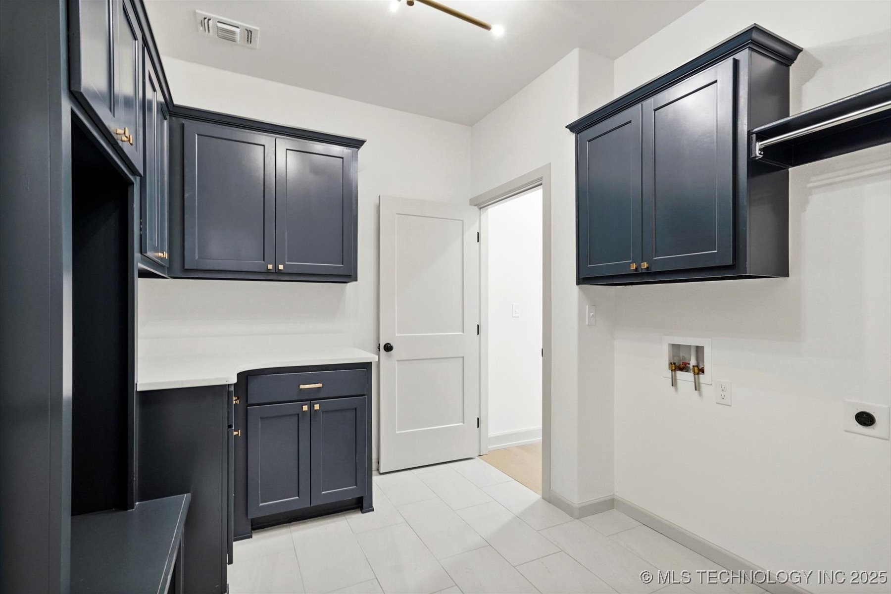 7109 E Queens Street Property Photo 26