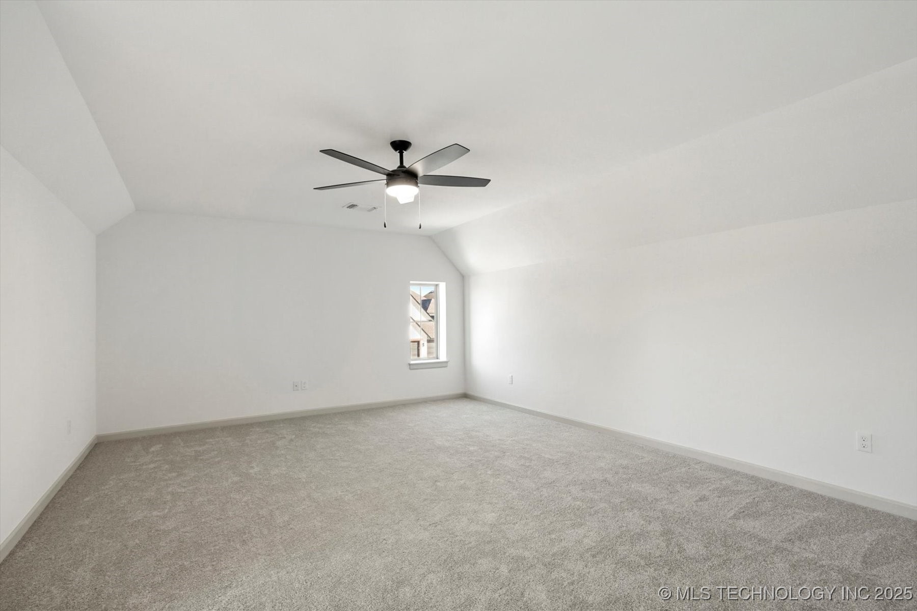 7109 E Queens Street Property Photo 37