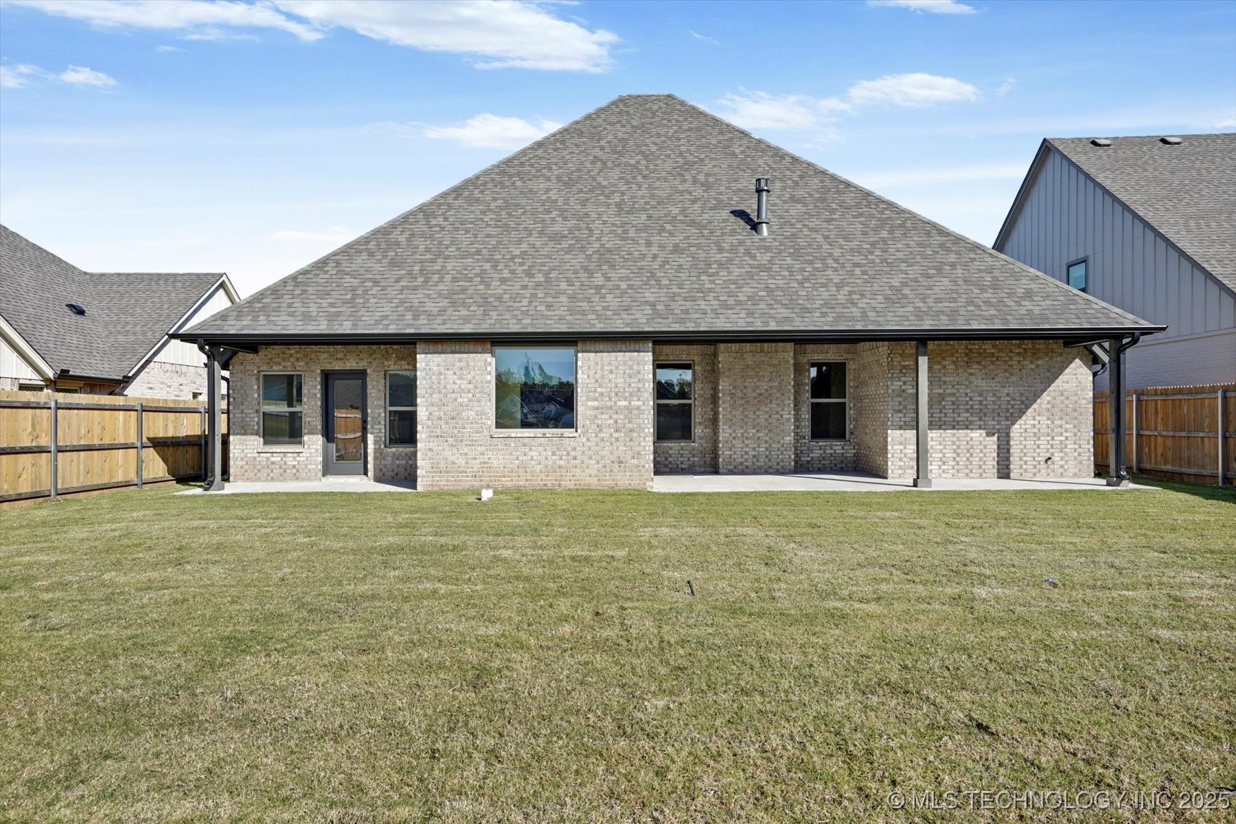 7109 E Queens Street Property Photo 41