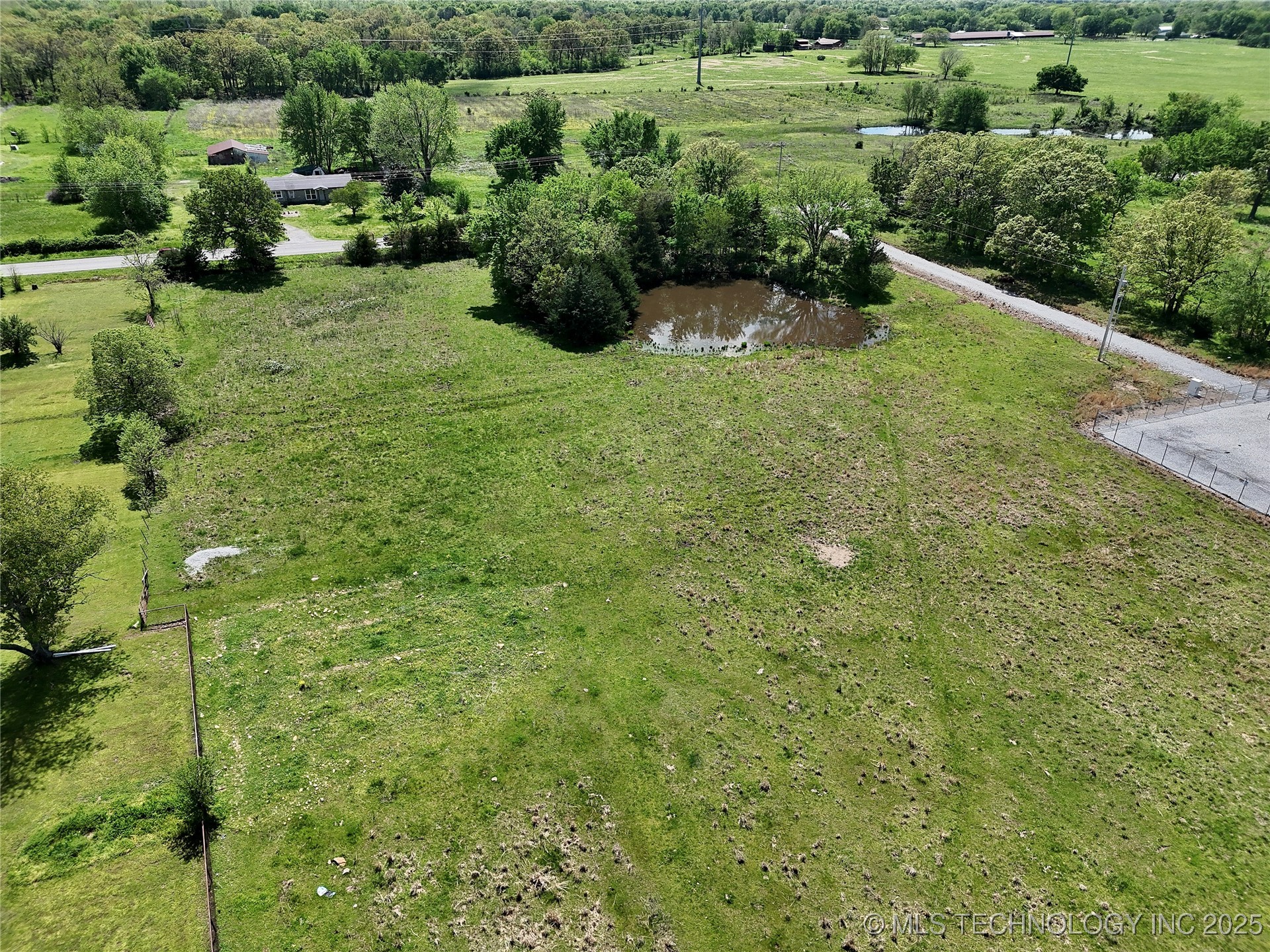 Hwy 412 Alt Property Photo 7