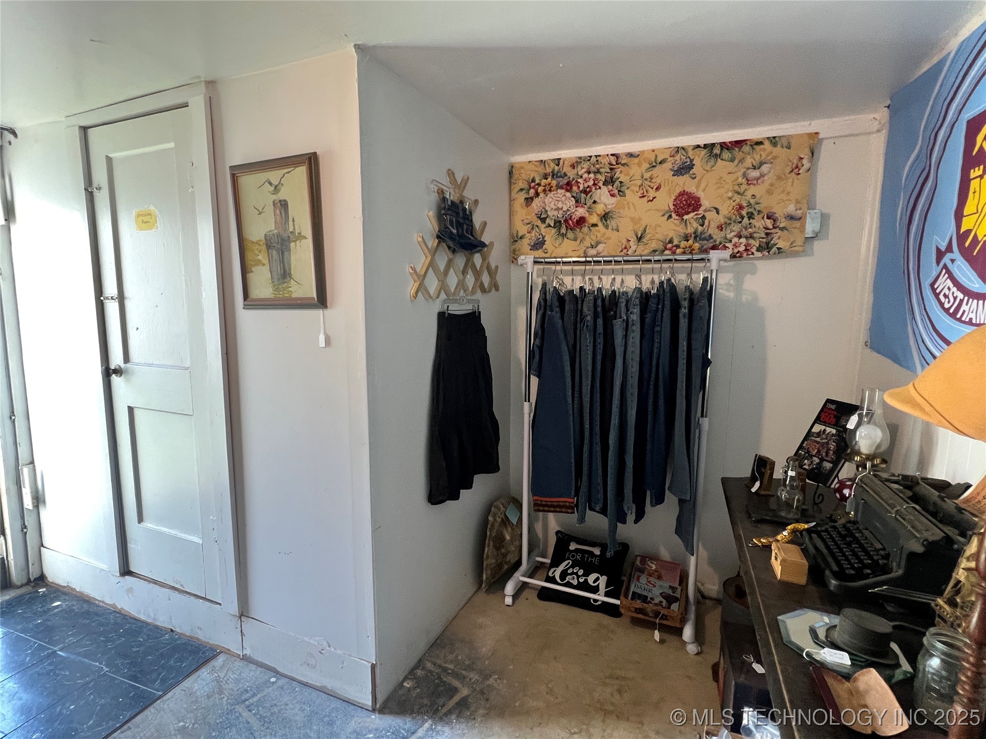 132 N Lee Property Photo 12