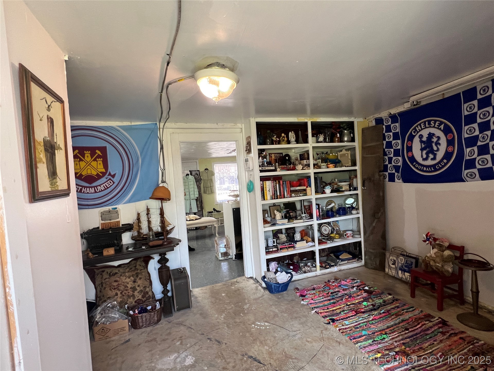 132 N Lee Property Photo 13