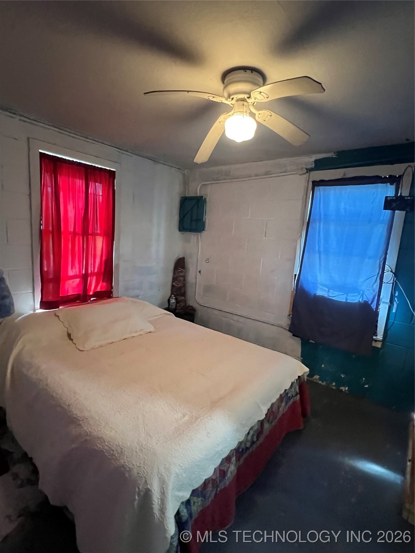 132 N Lee Property Photo 19