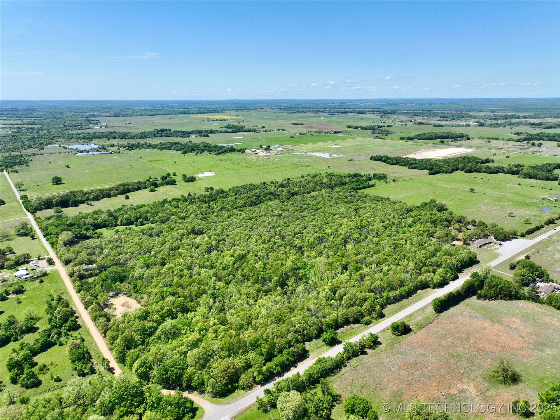 220 Wild Rose Road Property Photo 2