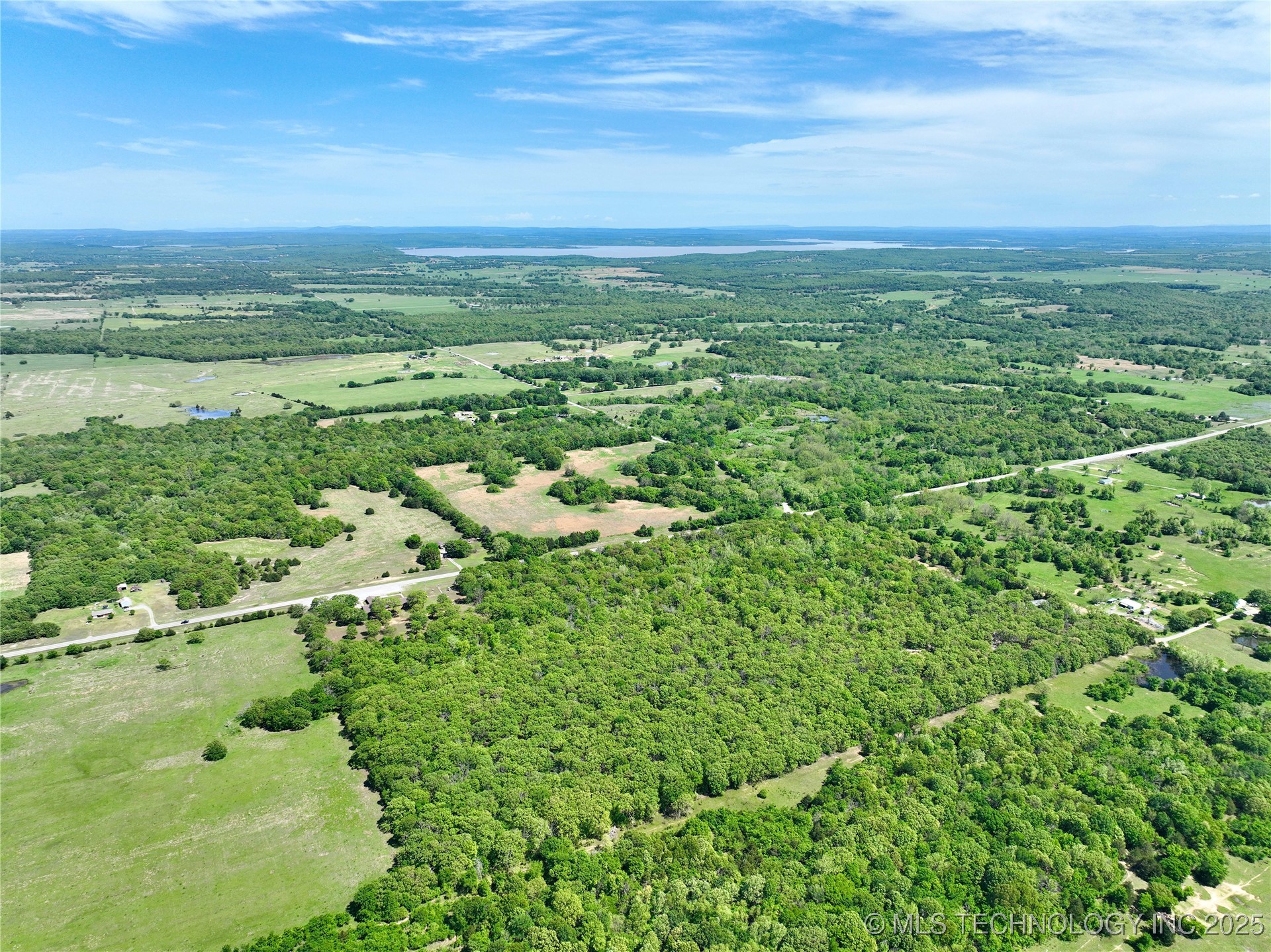 220 Wild Rose Road Property Photo 14