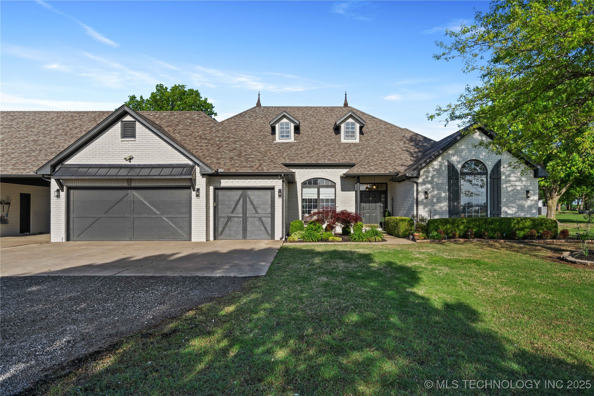 12785 N 280 Road Property Photo 7