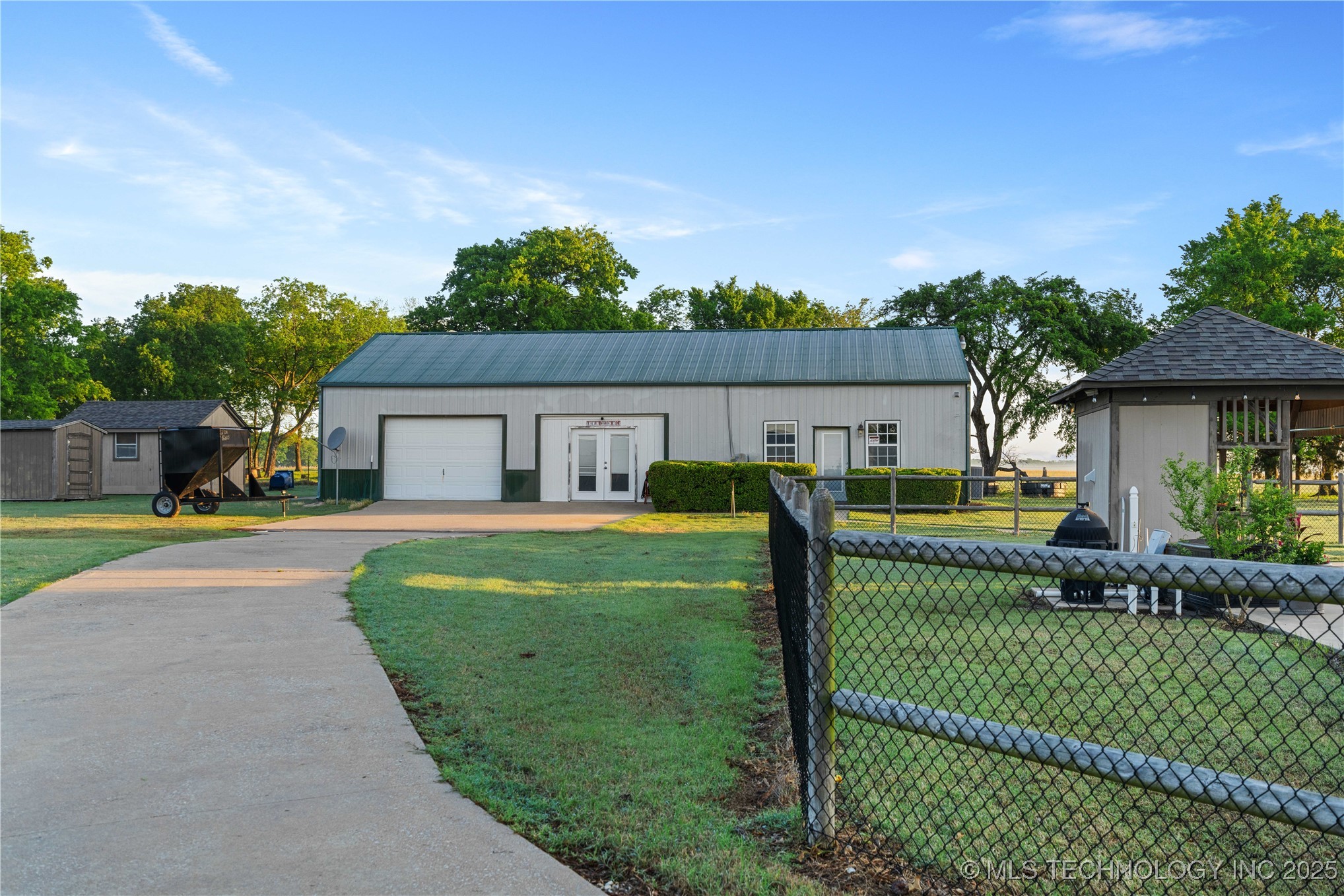 12785 N 280 Road Property Photo 48