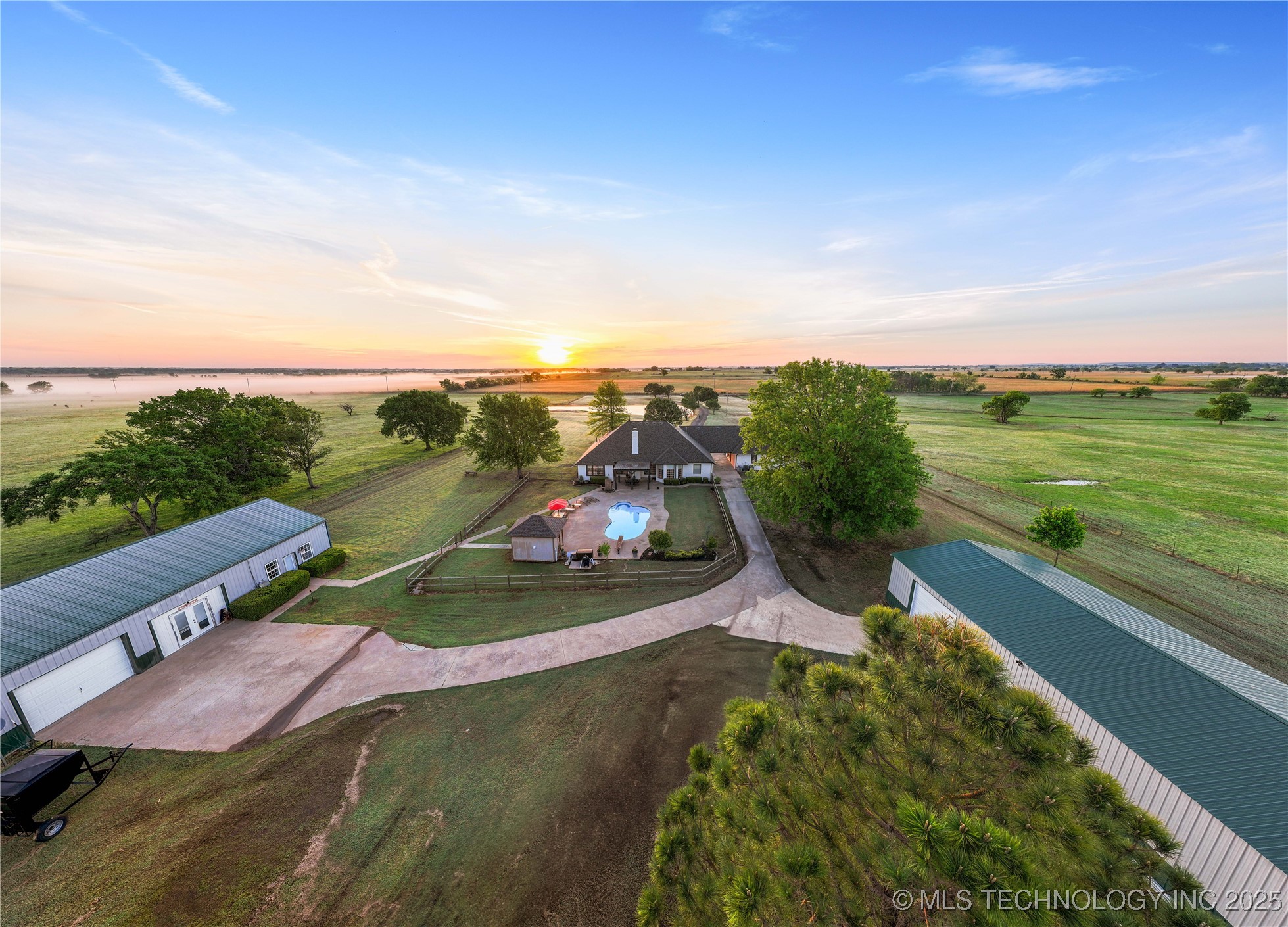 12785 N 280 Road Property Photo 49