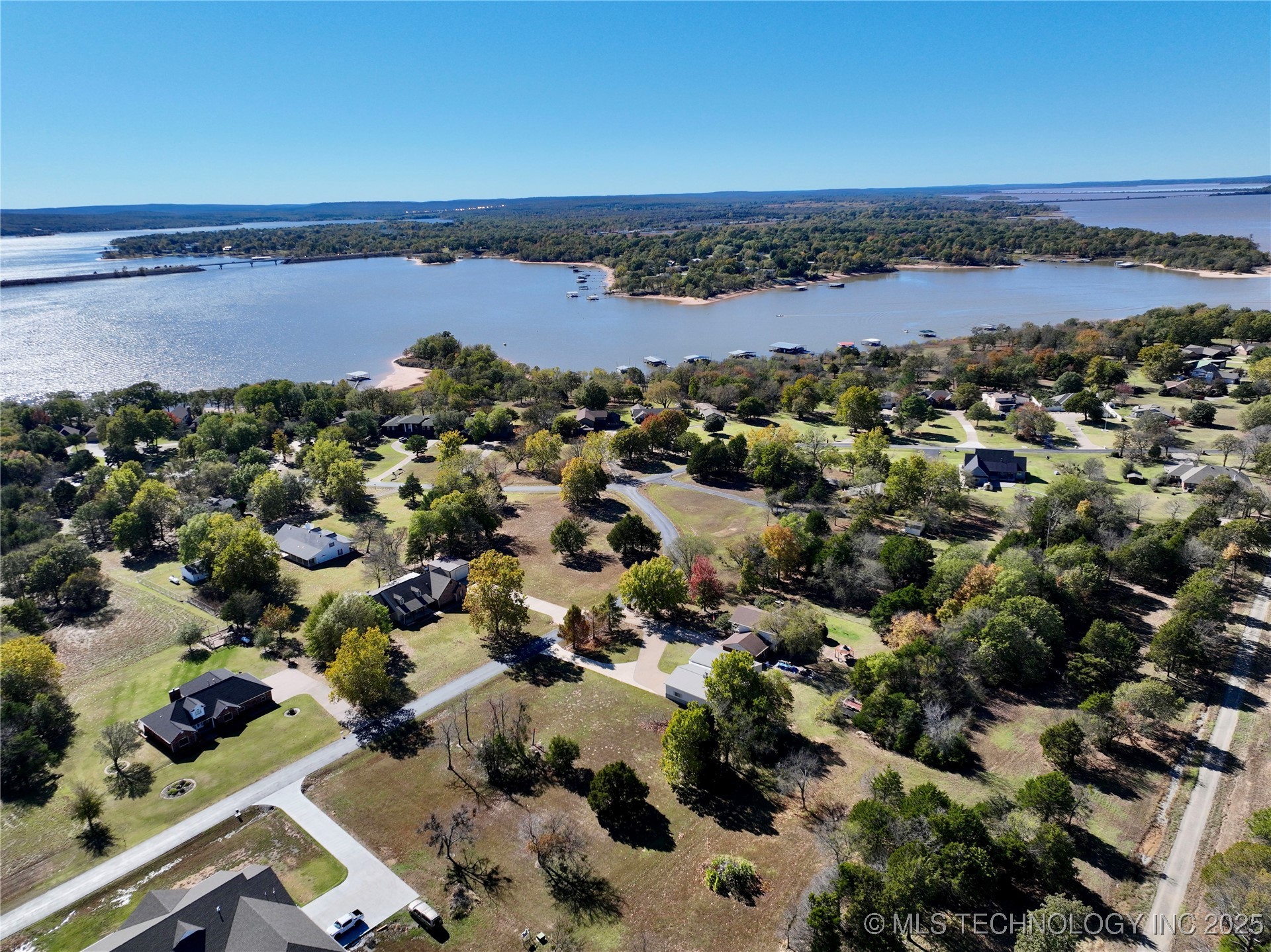 38 Mainsail Property Photo 4