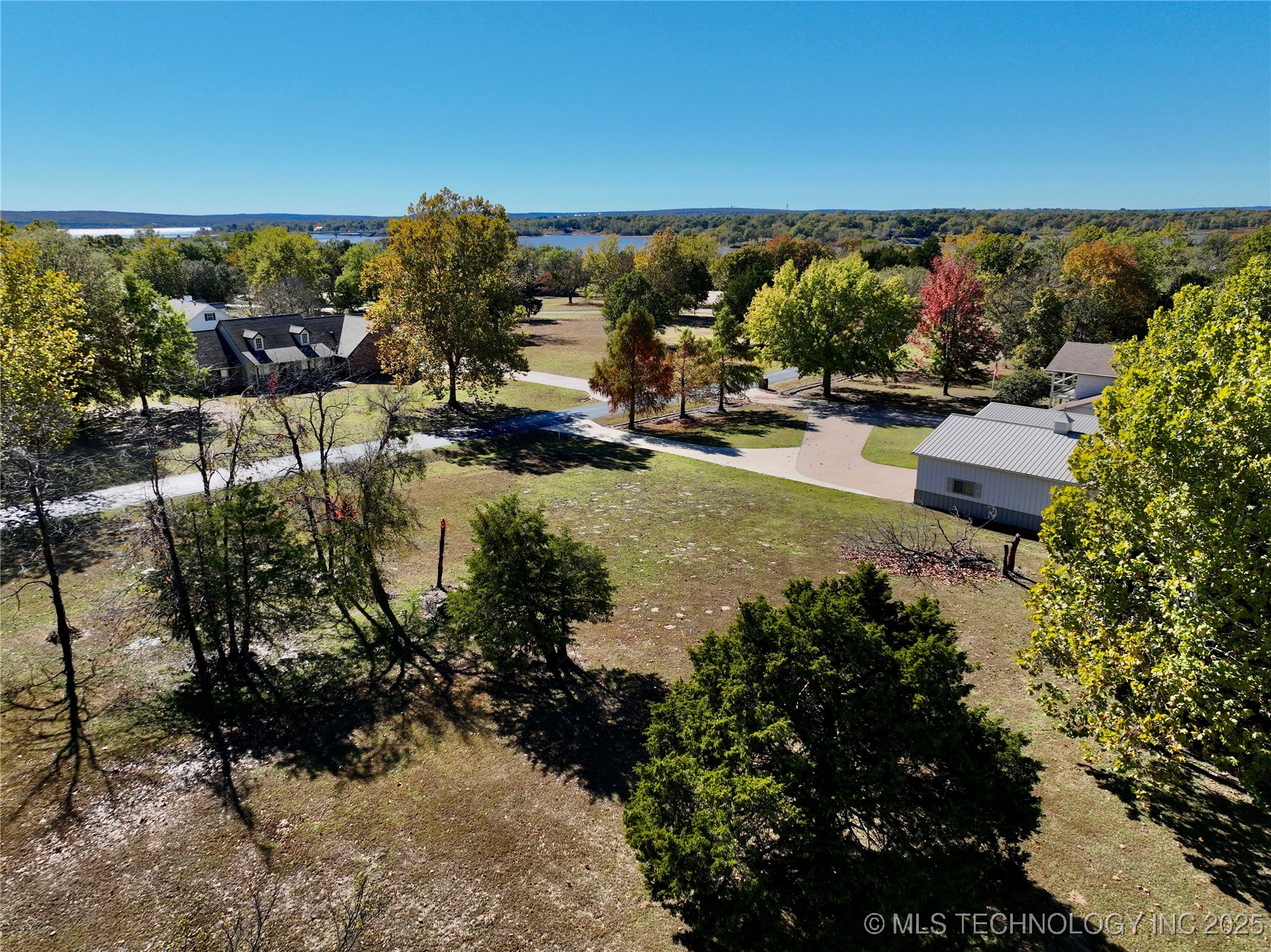 38 Mainsail Property Photo 5