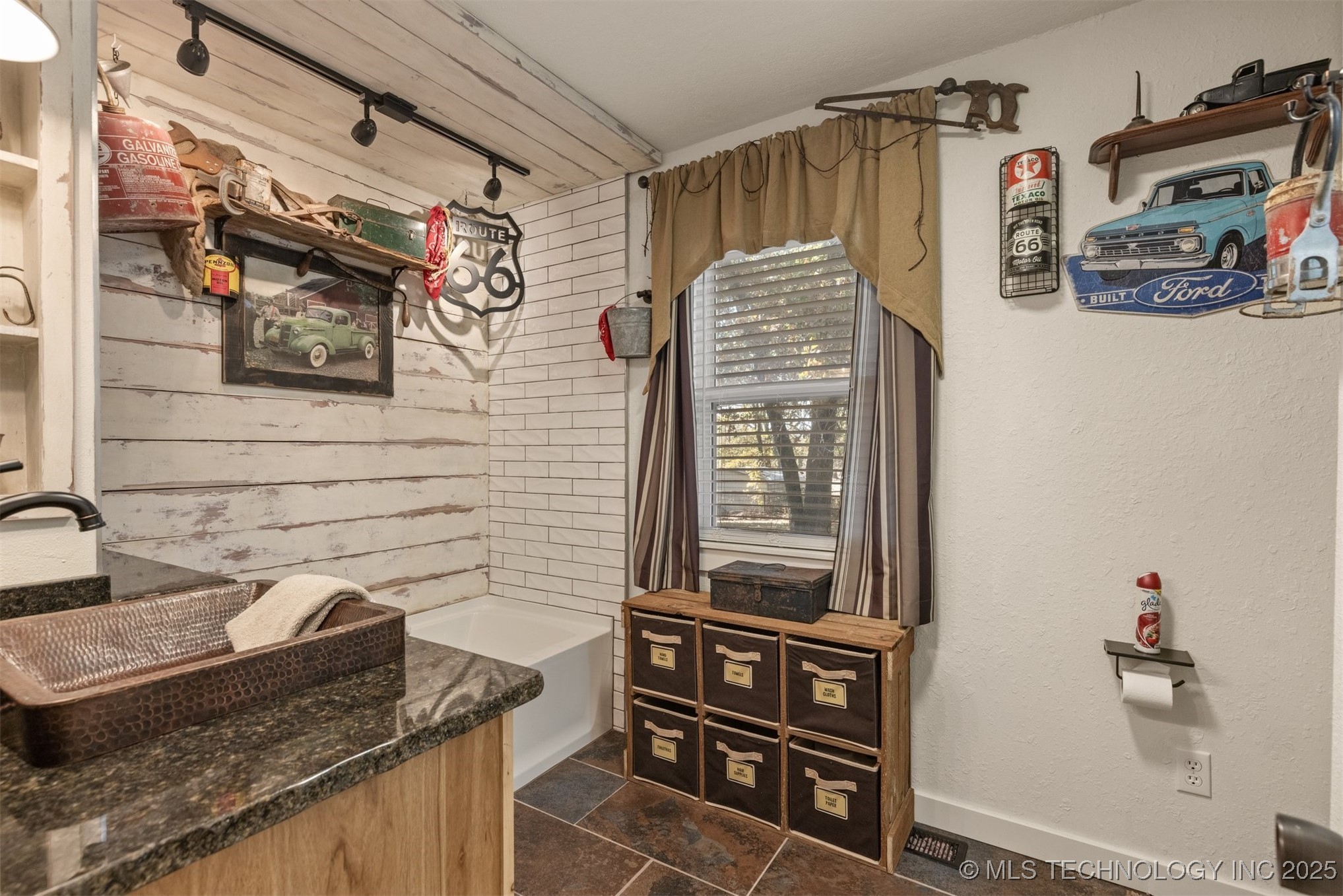 1019 N 7th Street Property Photo 21