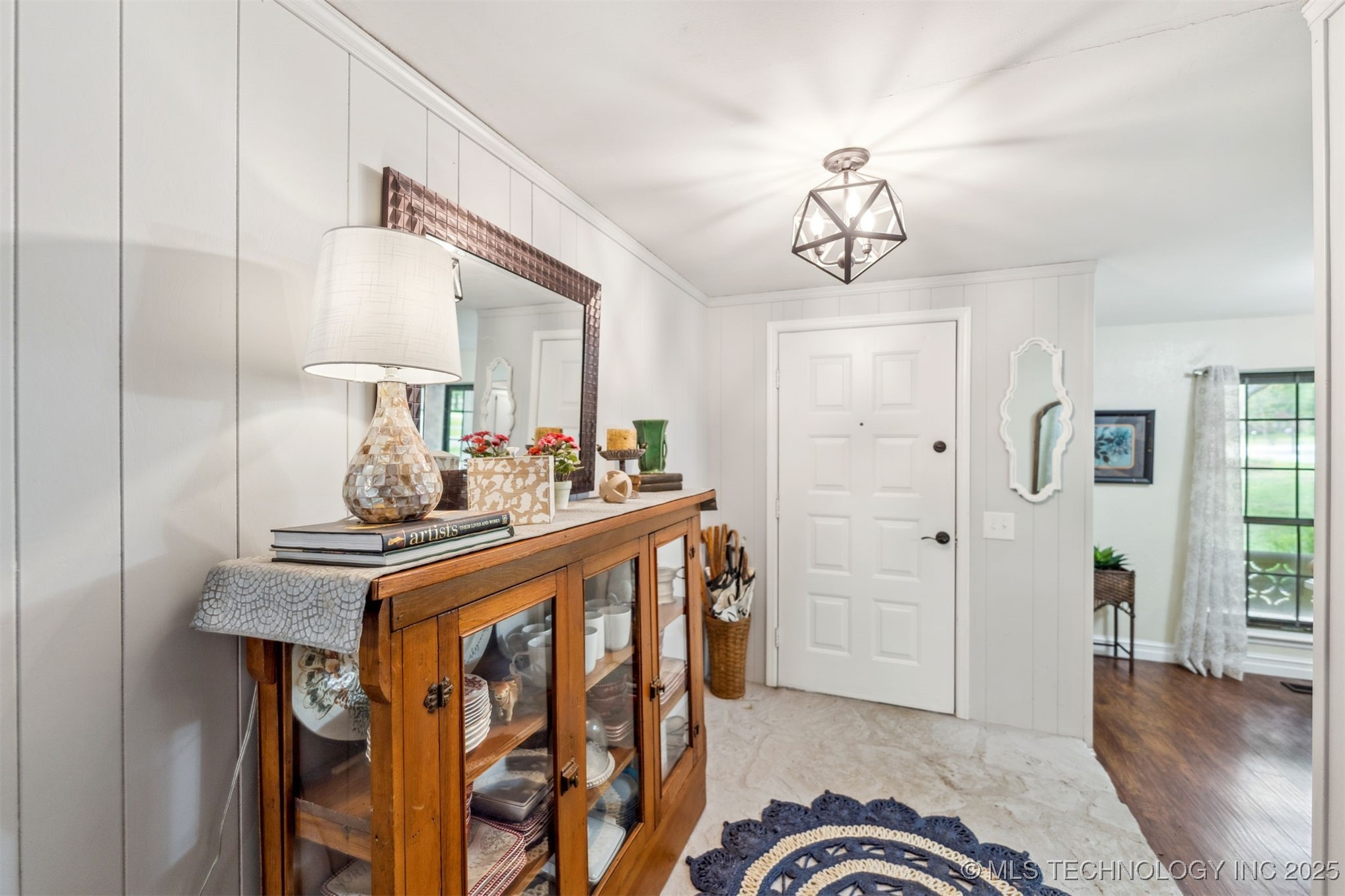 1908 College Park Road Property Photo 9