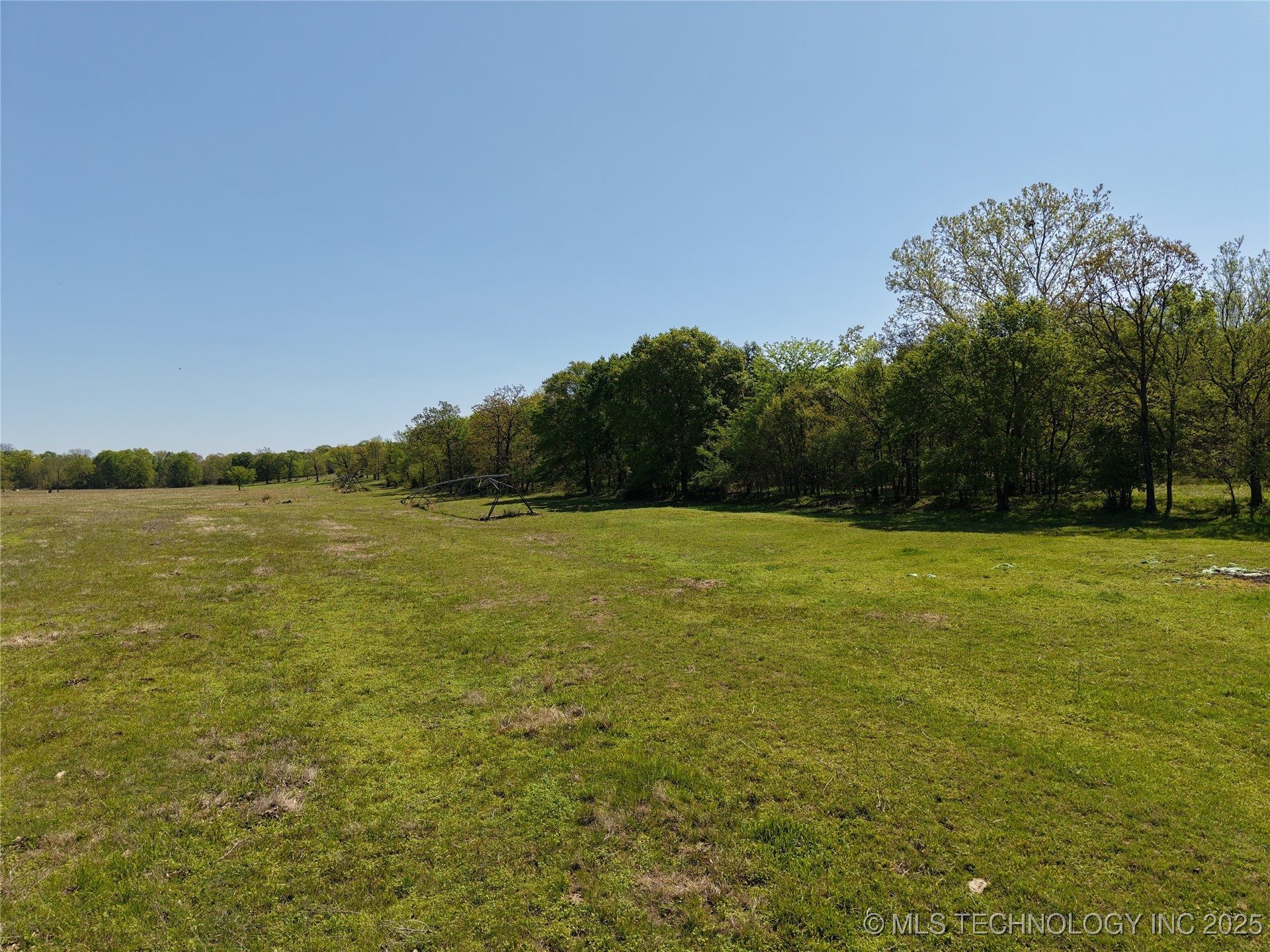 280th Road Property Photo 4