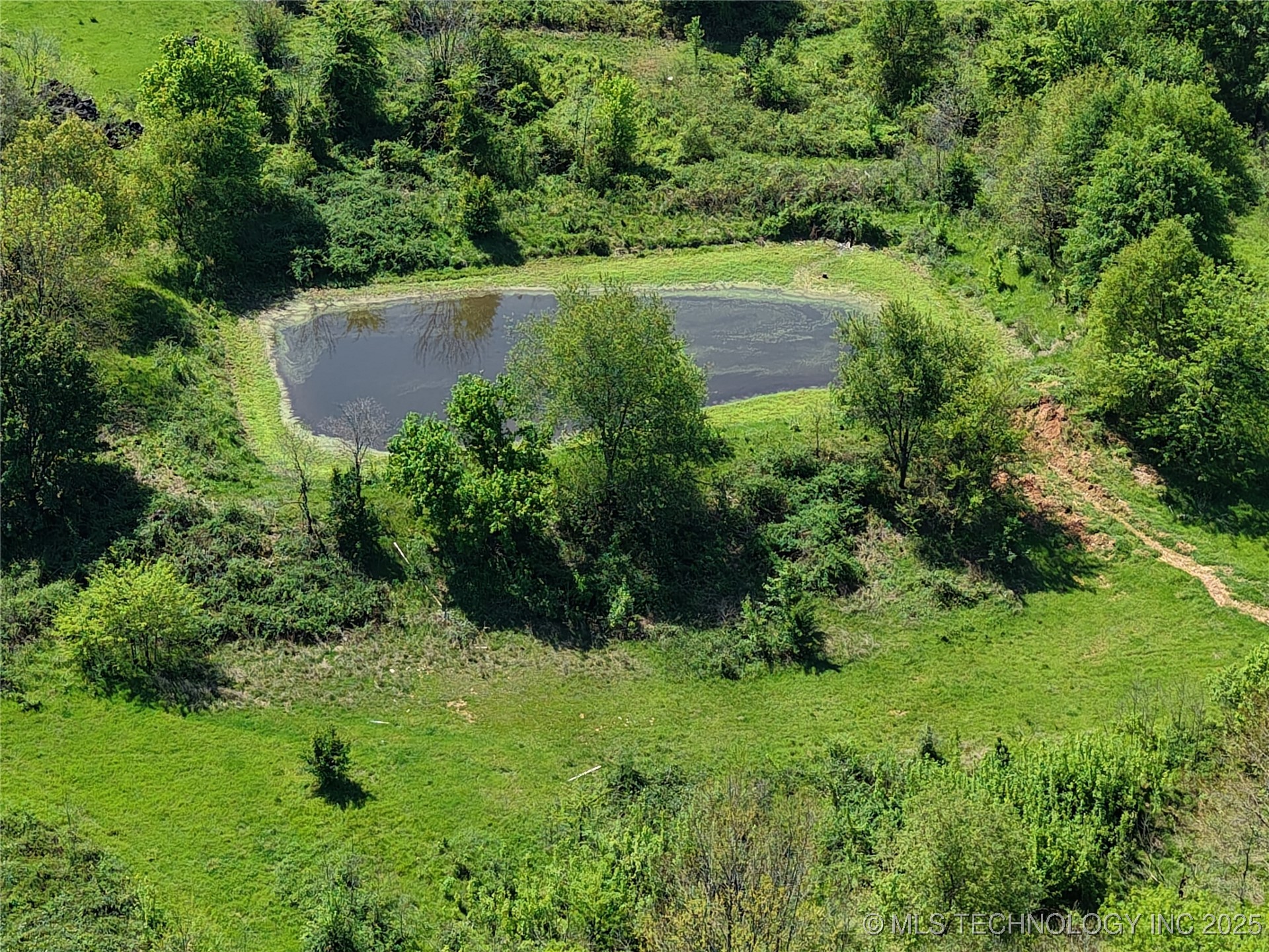 280th Road Property Photo 9