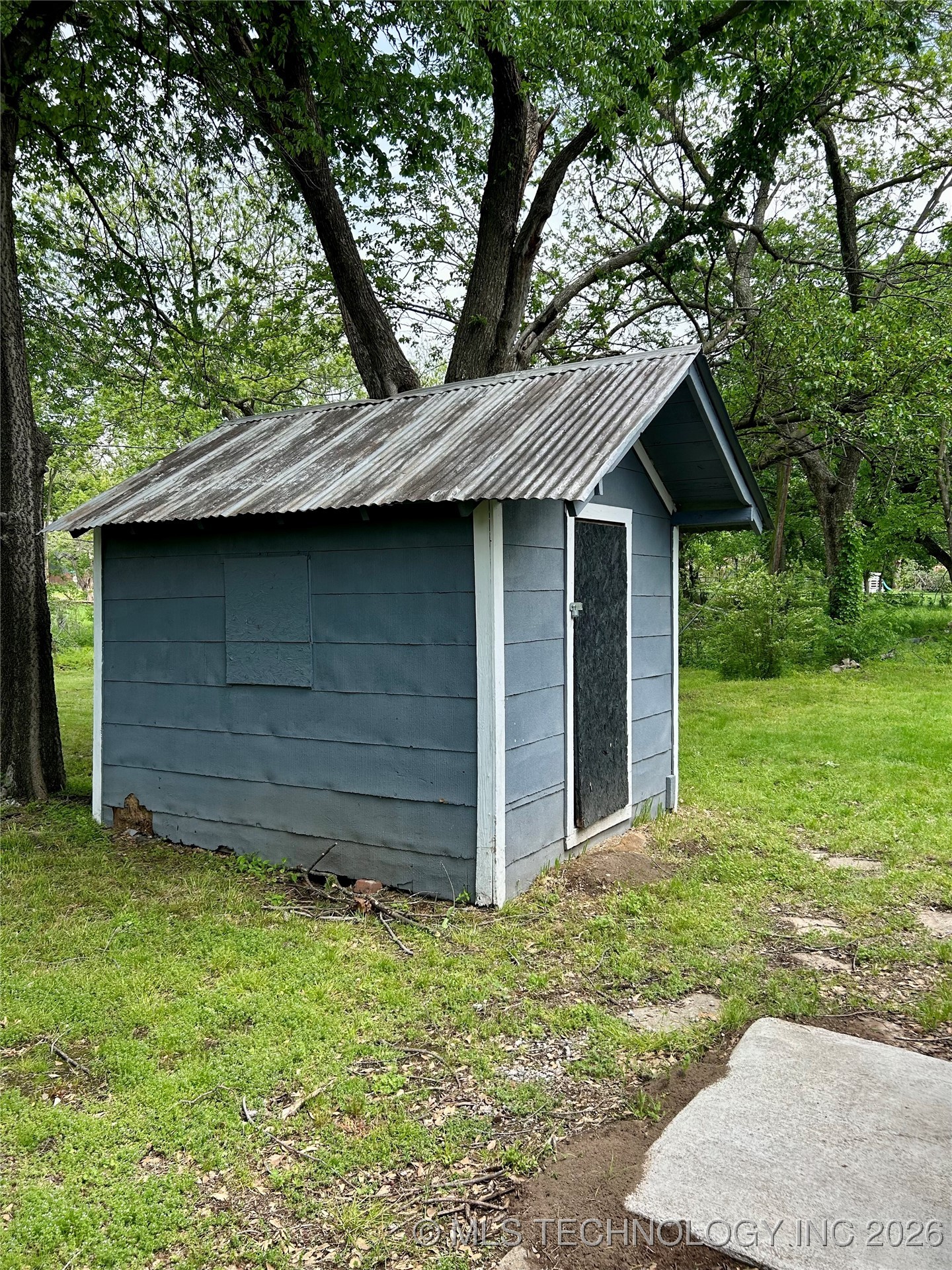 408 S Clark Street Property Photo 13