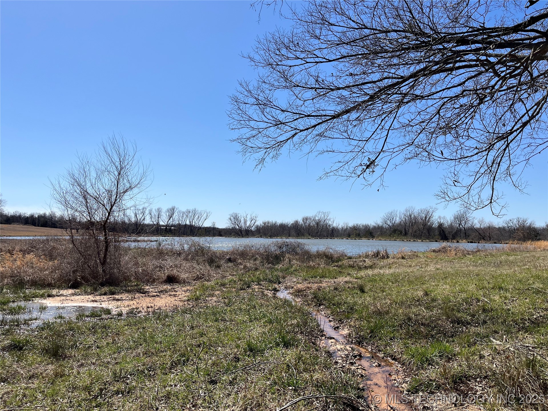 3001 Hardy Springs Road Property Photo 4