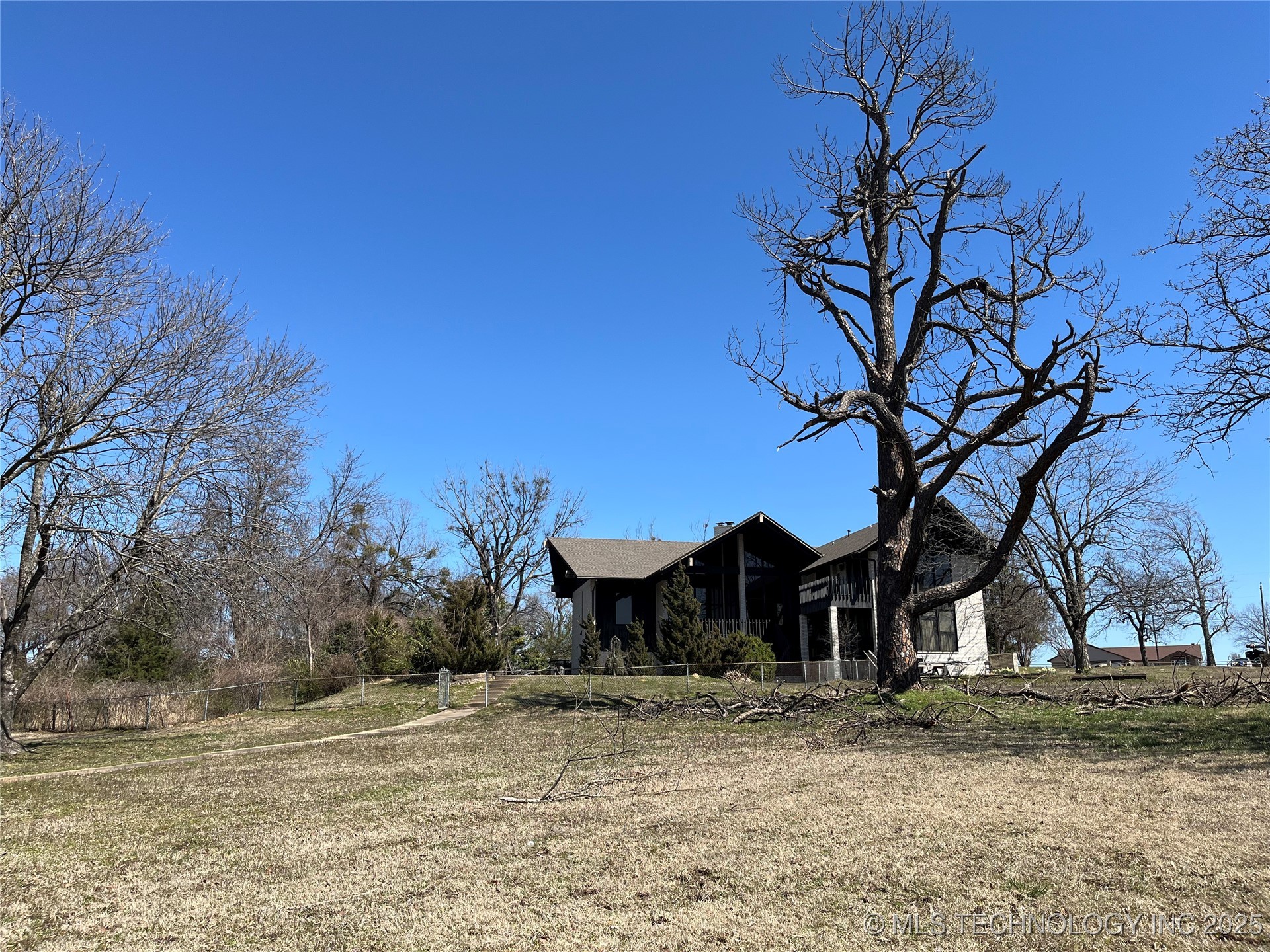 3001 Hardy Springs Road Property Photo 5