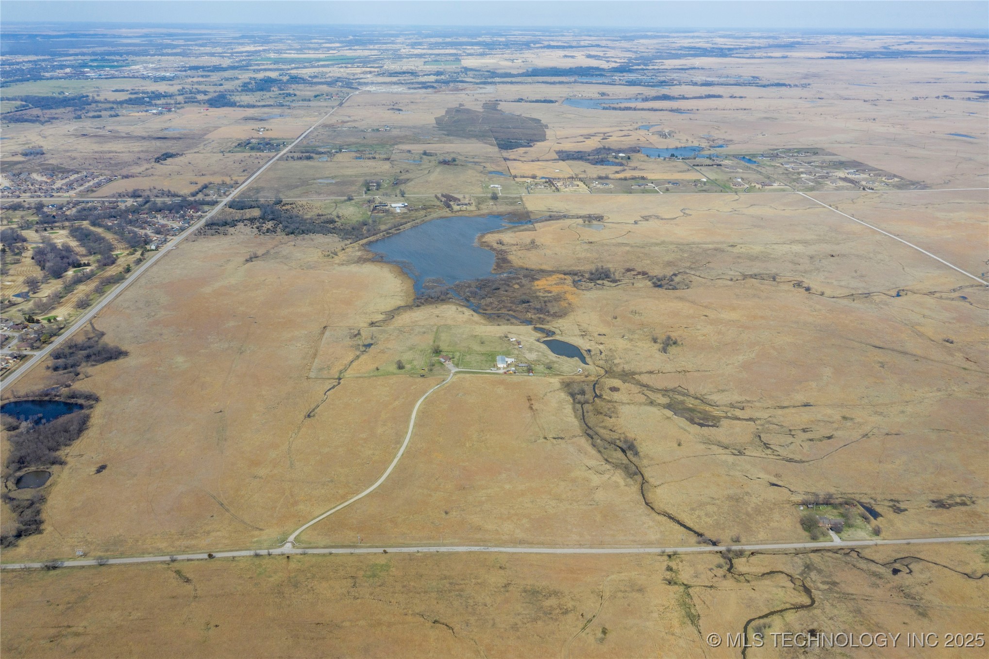 Bison Road Property Photo 18