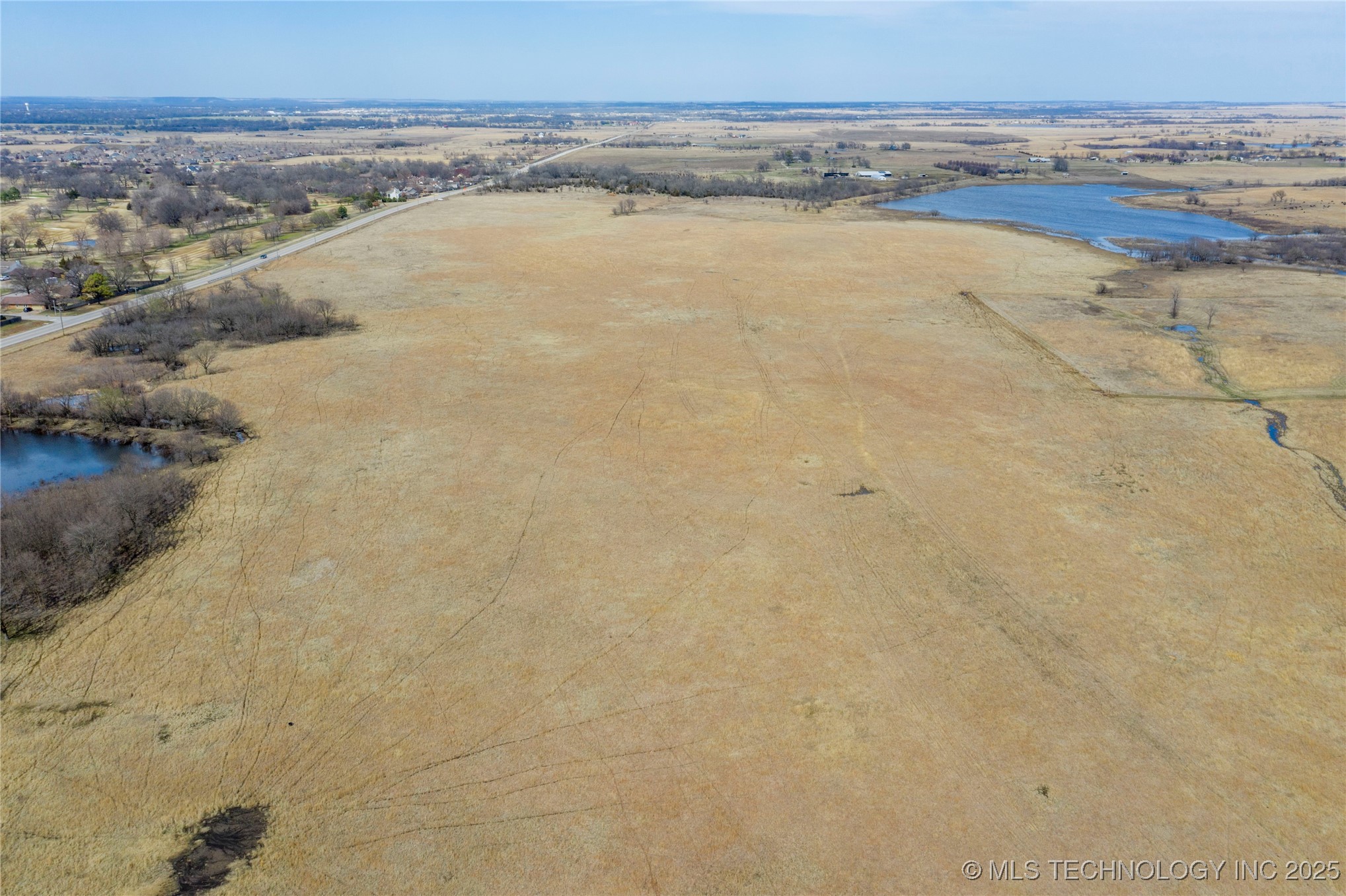 Bison Road Property Photo 26