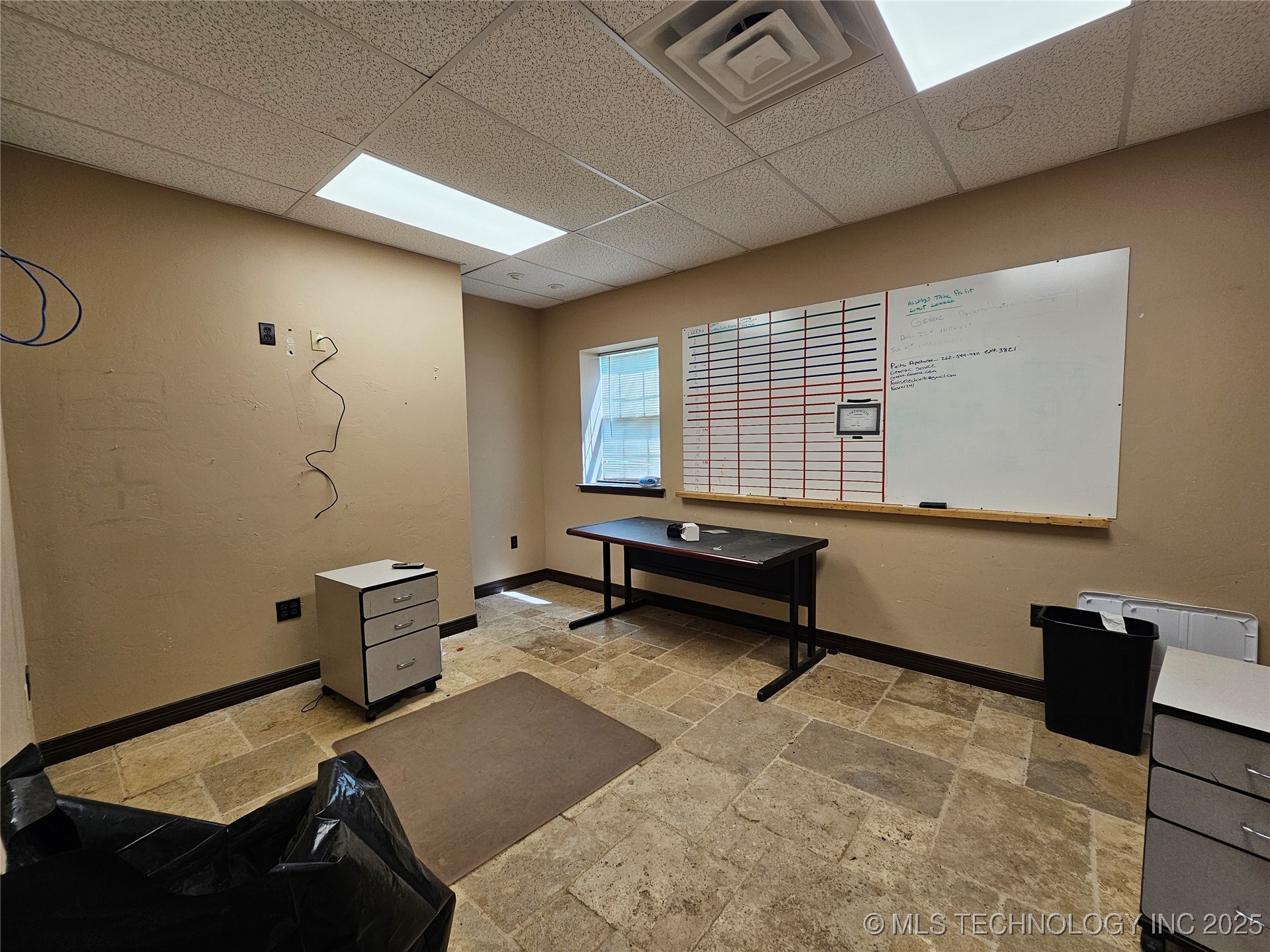 2247 W Mockingbird Property Photo 23