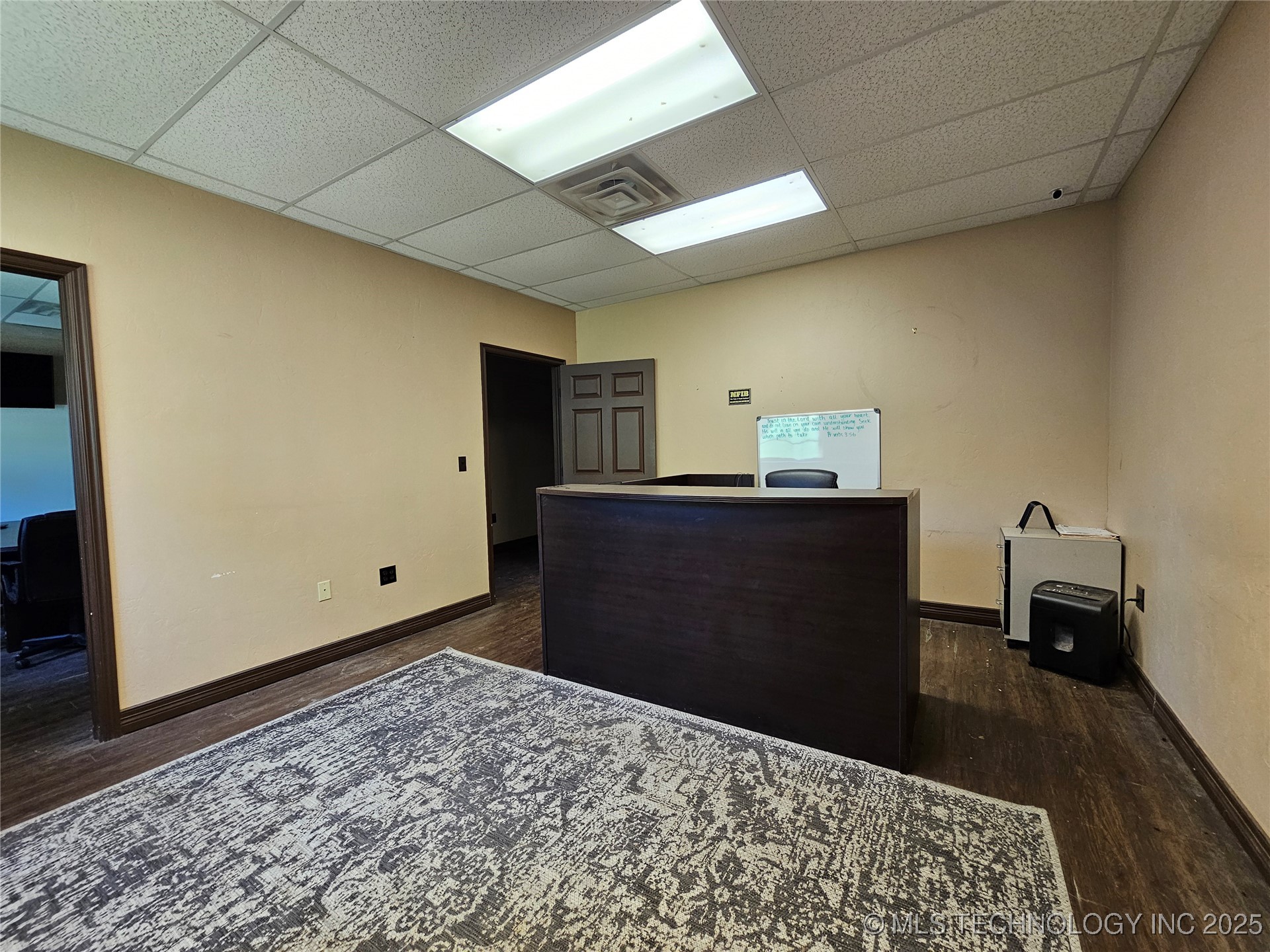 2247 W Mockingbird Property Photo 29