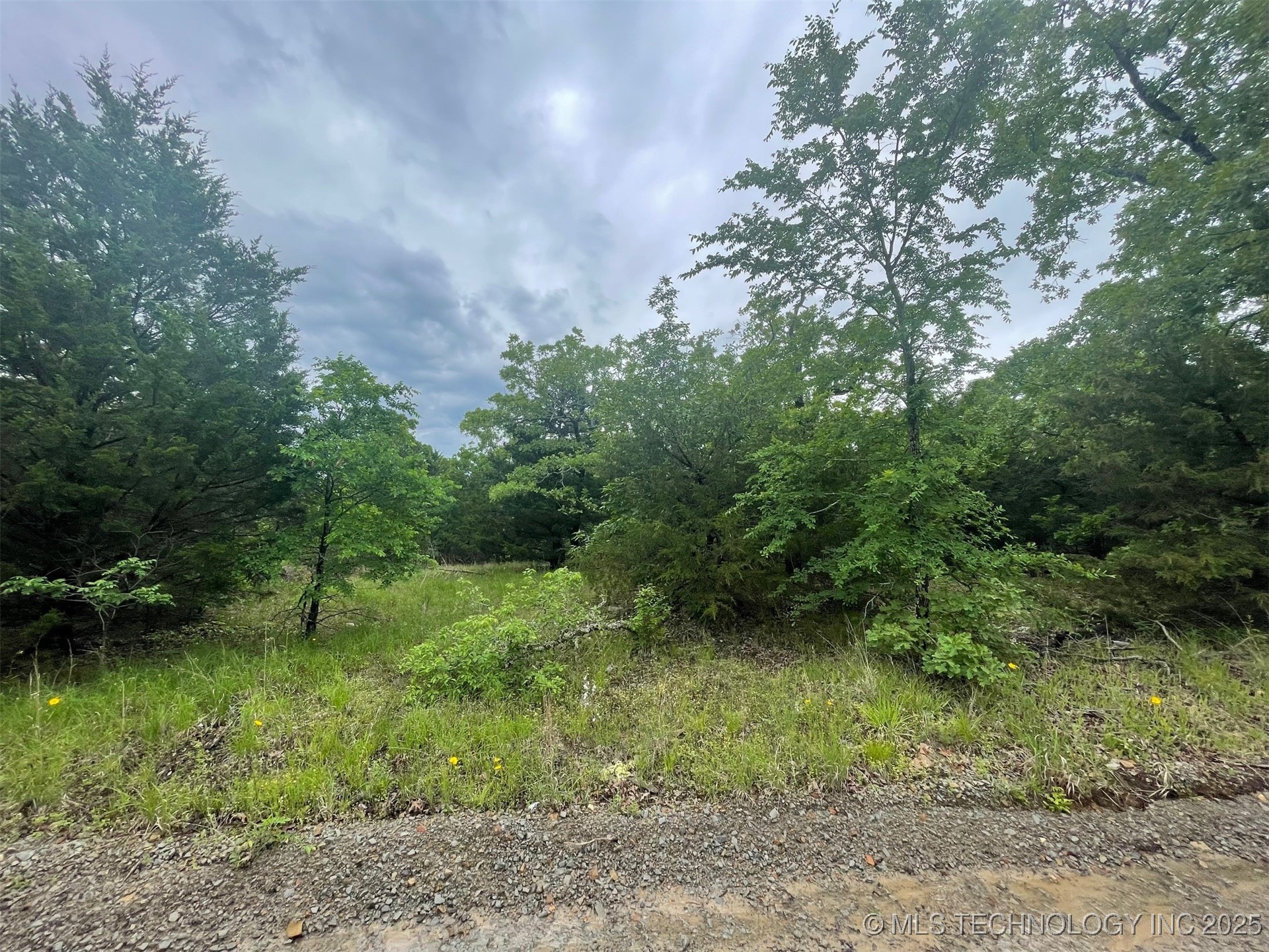 Bus Loop Road Property Photo 7