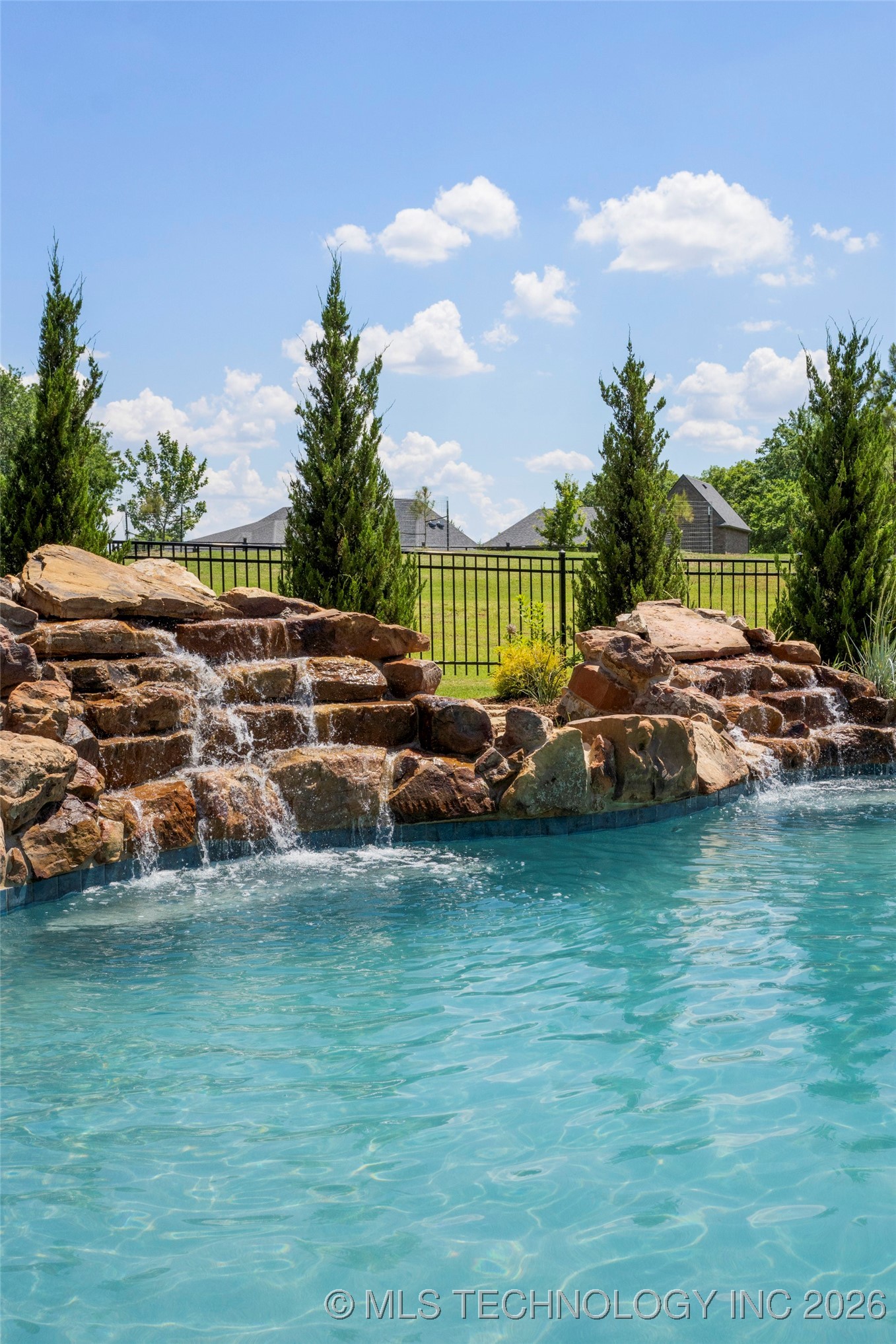 1211 N Cimarron Hill Property Photo 46