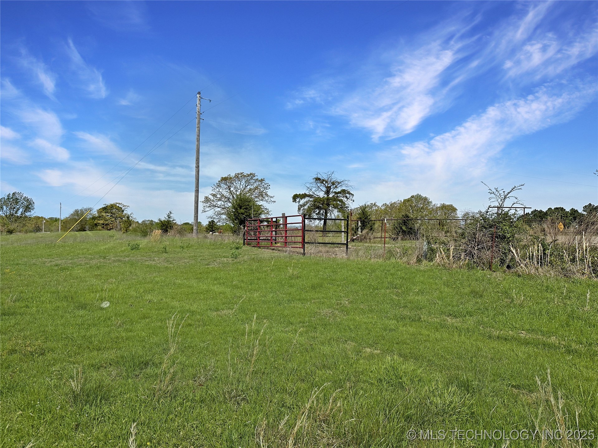 000 E 1620 Road Property Photo 7