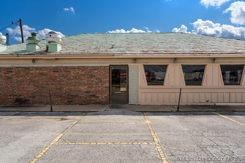 426 S Wilson Street Property Photo 2