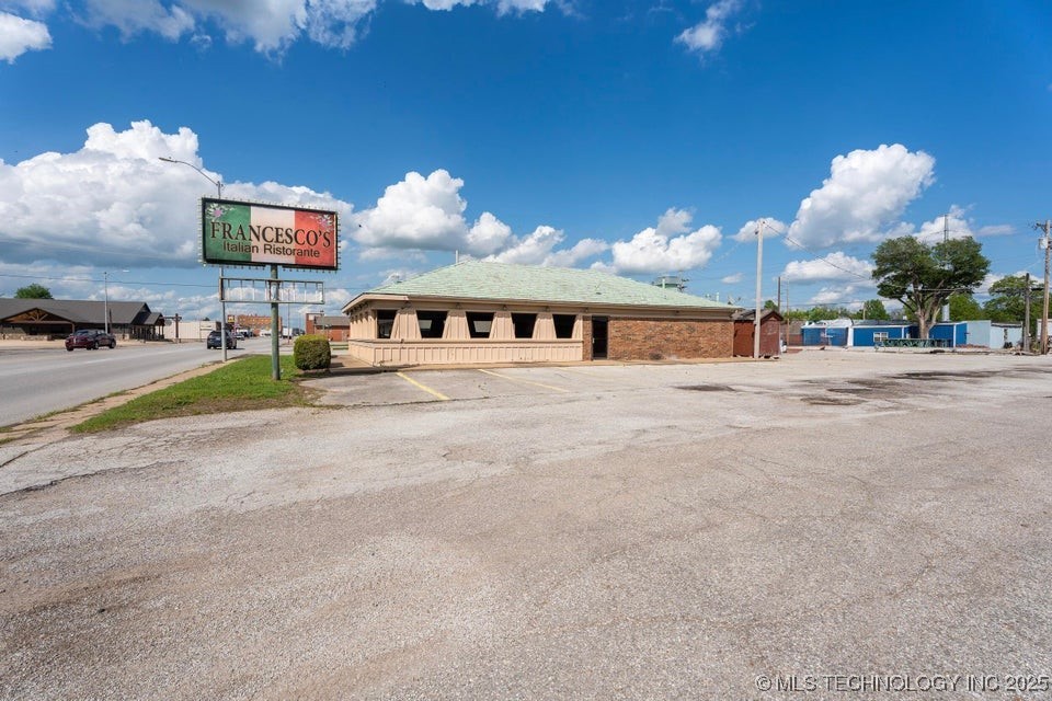 426 S Wilson Street Property Photo 4