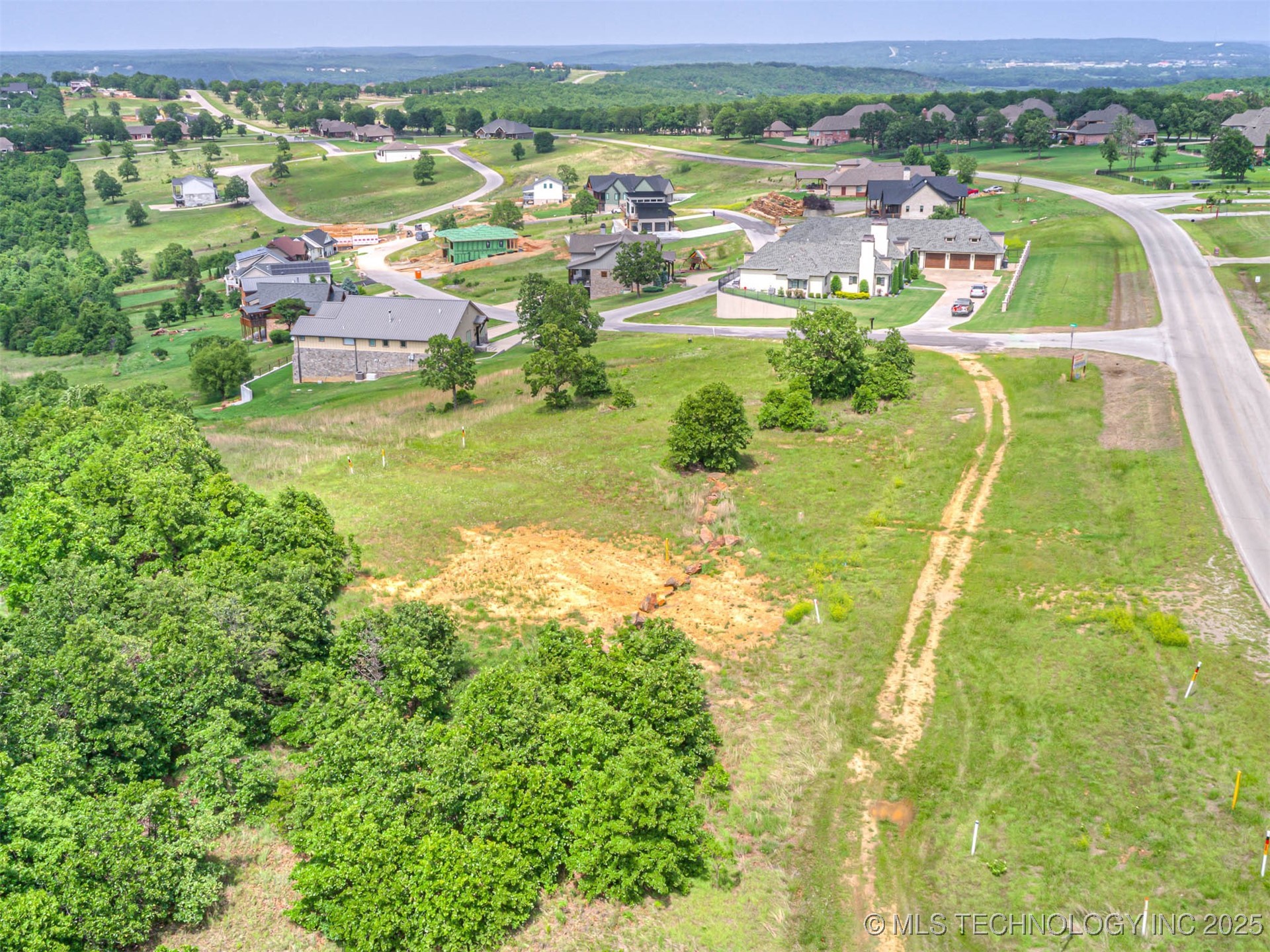 33 Catalina Boulevard Property Photo 23