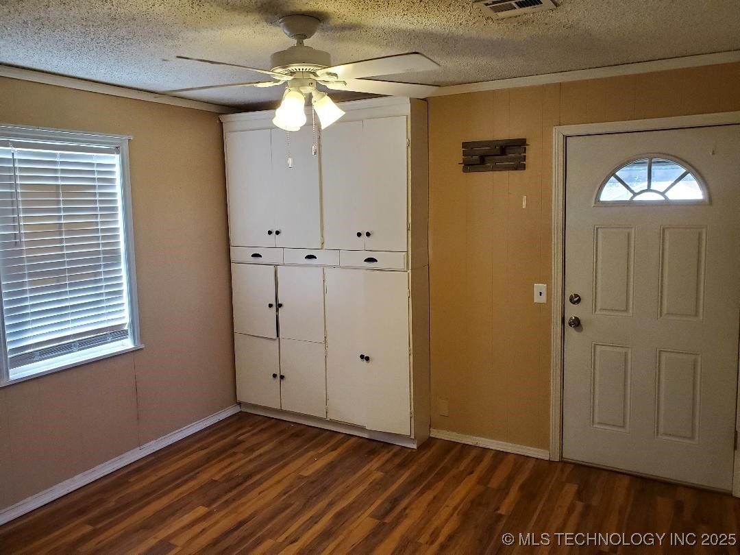 824 W Houston Street Property Photo 30