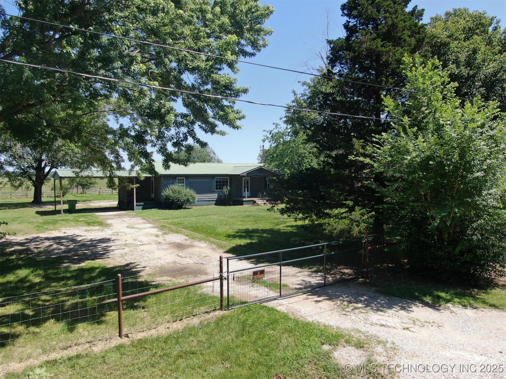 824 W Houston Street Property Photo 39