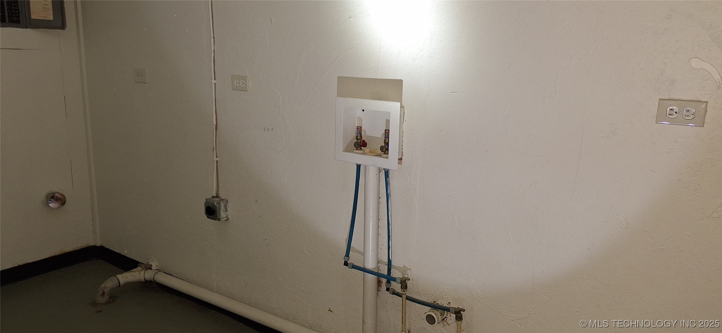 520 E Don Tyler Avenue Property Photo 11