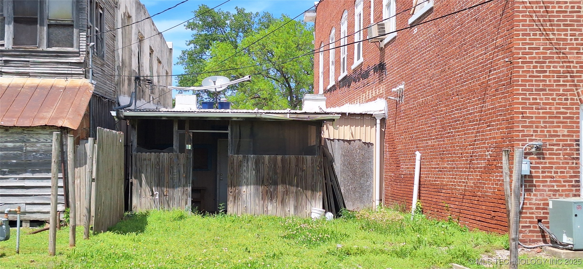 520 E Don Tyler Avenue Property Photo 20