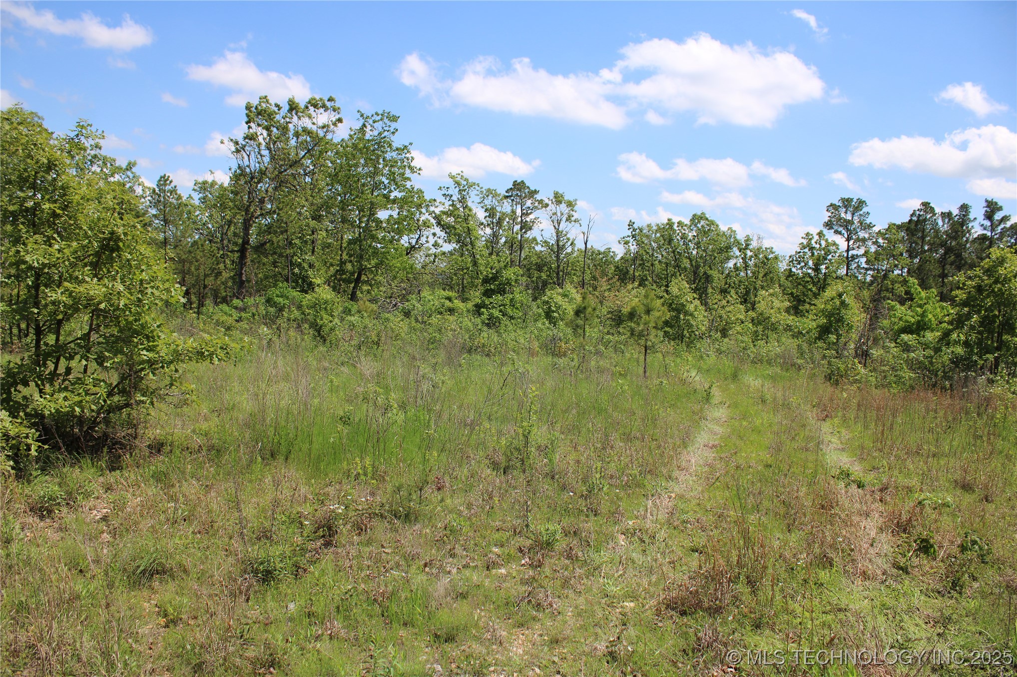 0000 E 480 Road Property Photo 5