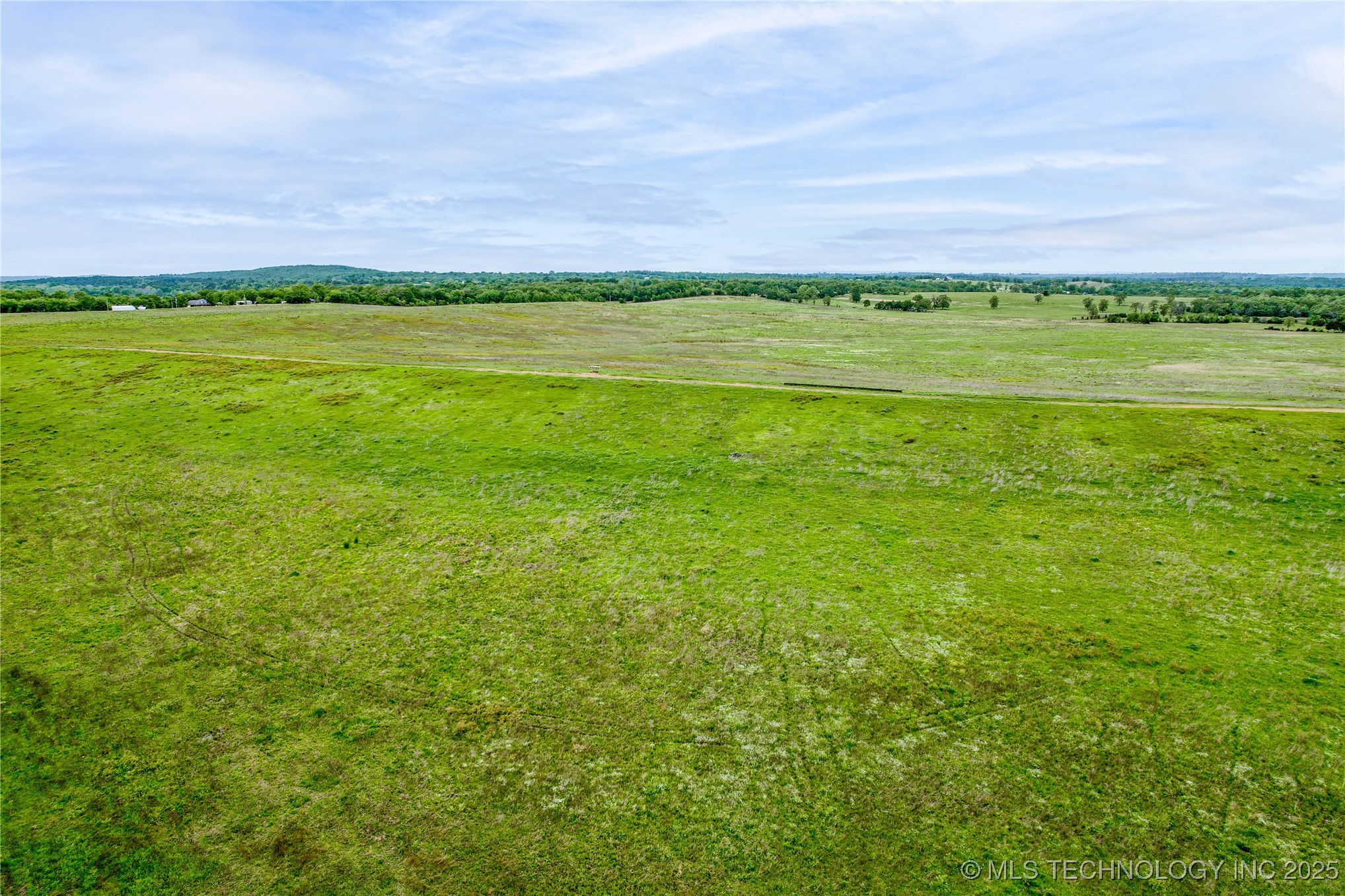 2518559 Property Photo 16