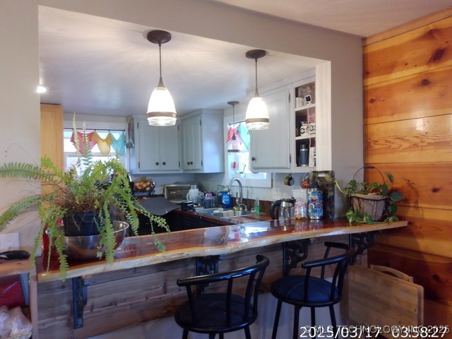 443 Bowman Property Photo 8