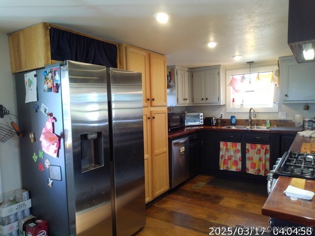 443 Bowman Property Photo 10