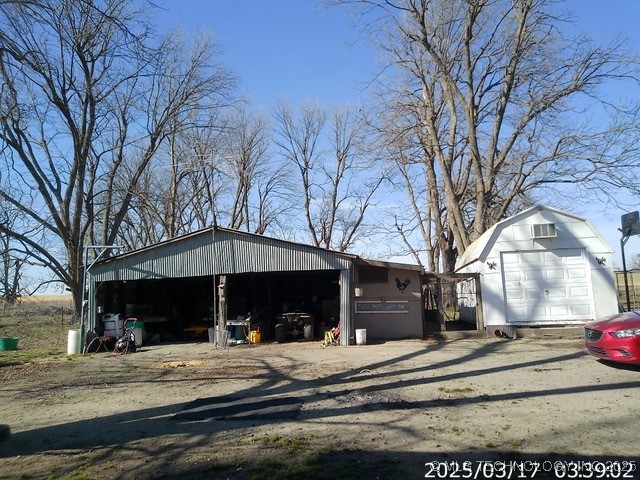 443 Bowman Property Photo 18