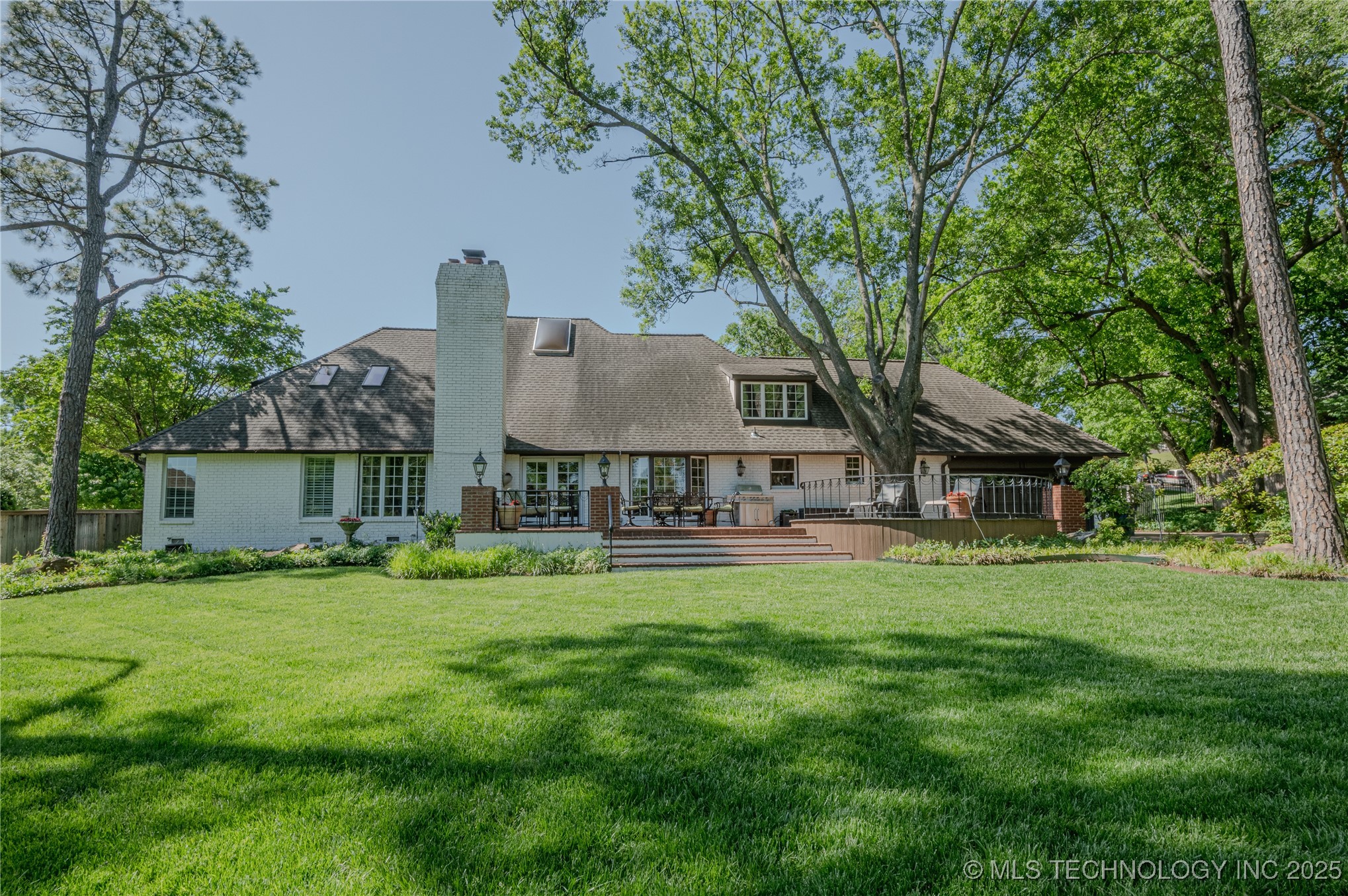 3421 E 62nd Street Property Photo 32