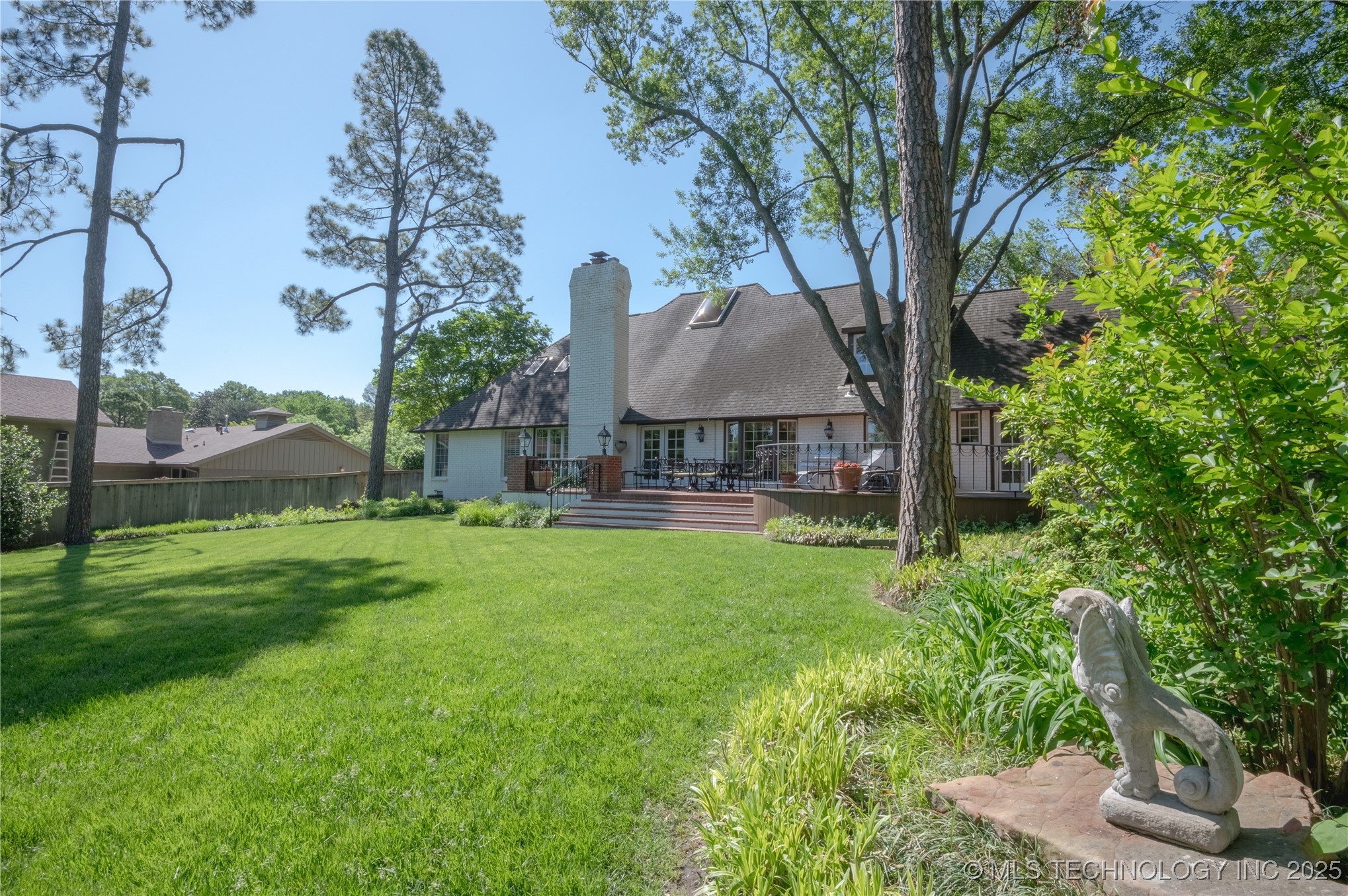 3421 E 62nd Street Property Photo 33