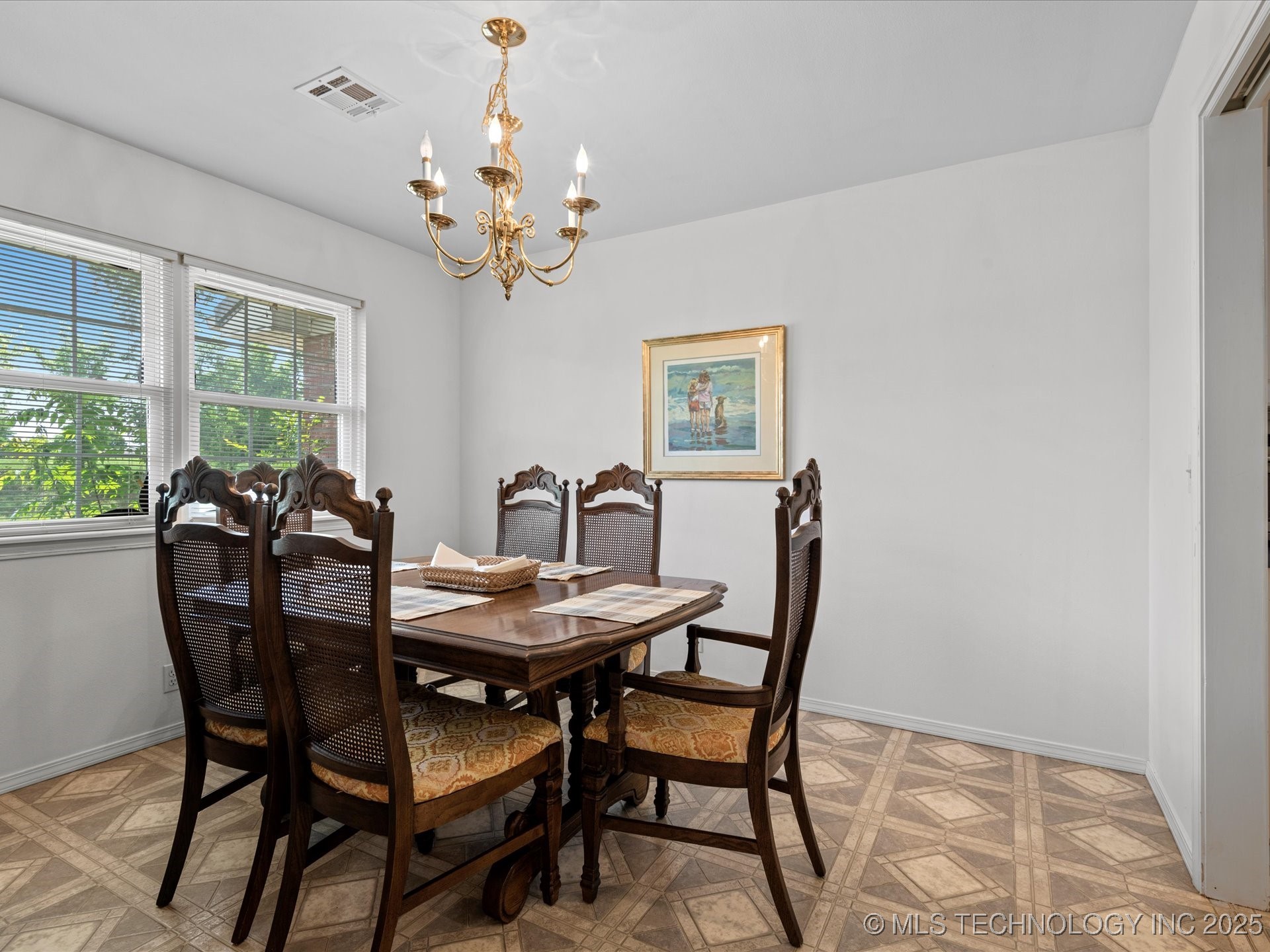 300 Keeler Street Property Photo 17