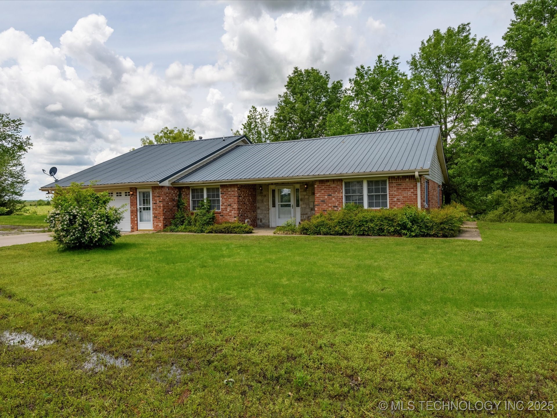 300 Keeler Street Property Photo 36